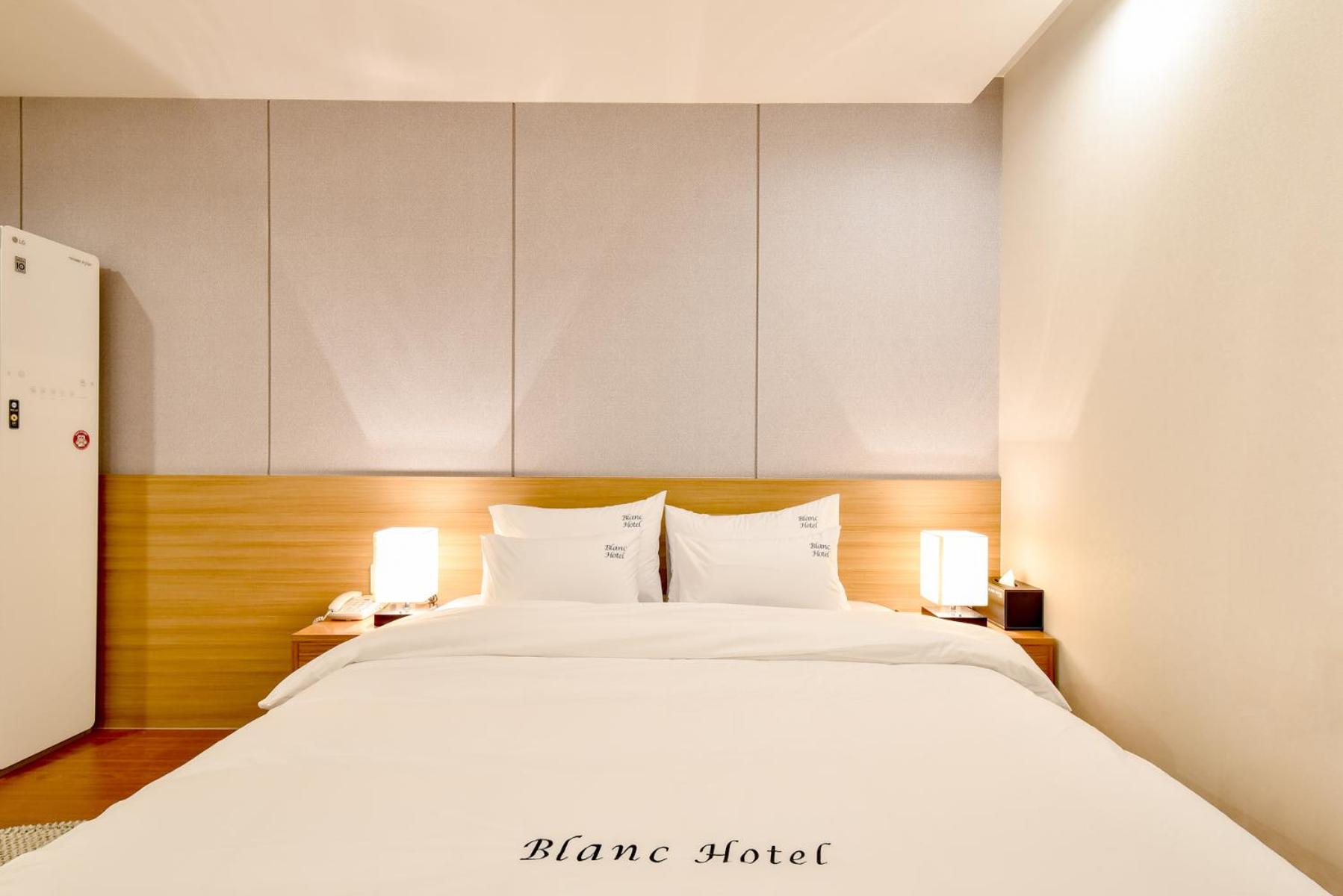 Blanc Business Hotel