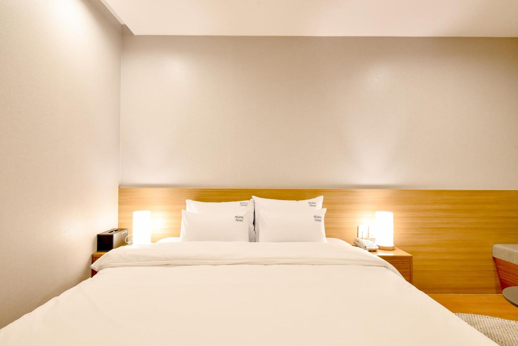Blanc Business Hotel