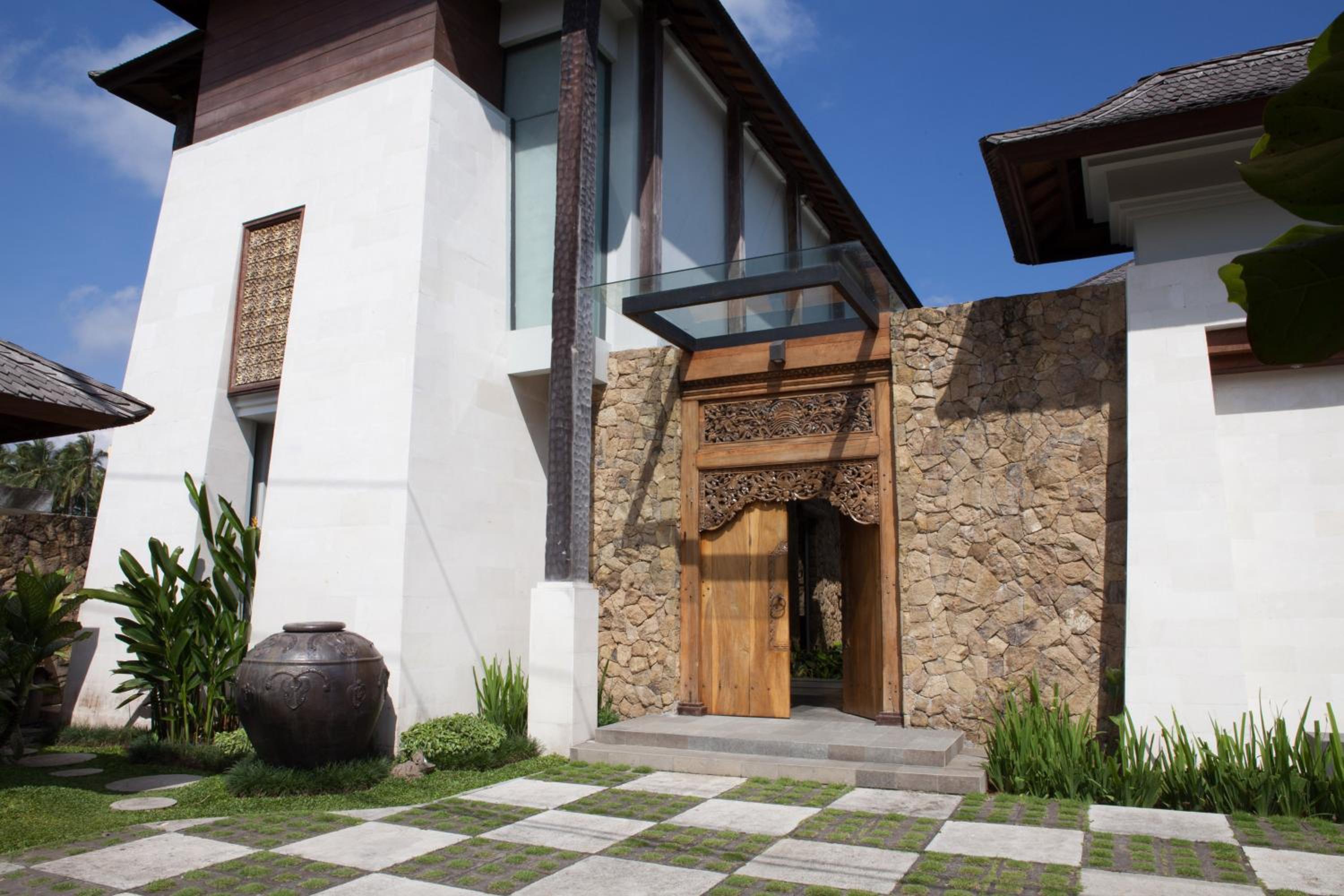 Swarapadi Villa - Image 1