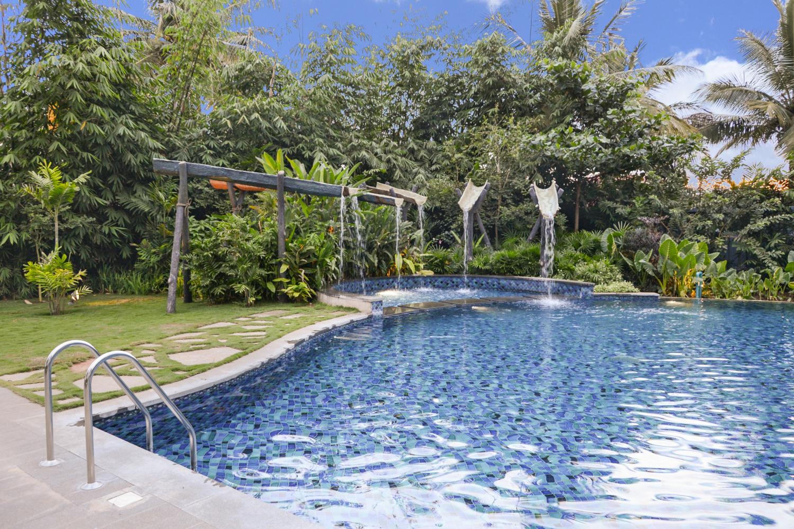 Purple Palms Resort & Spa