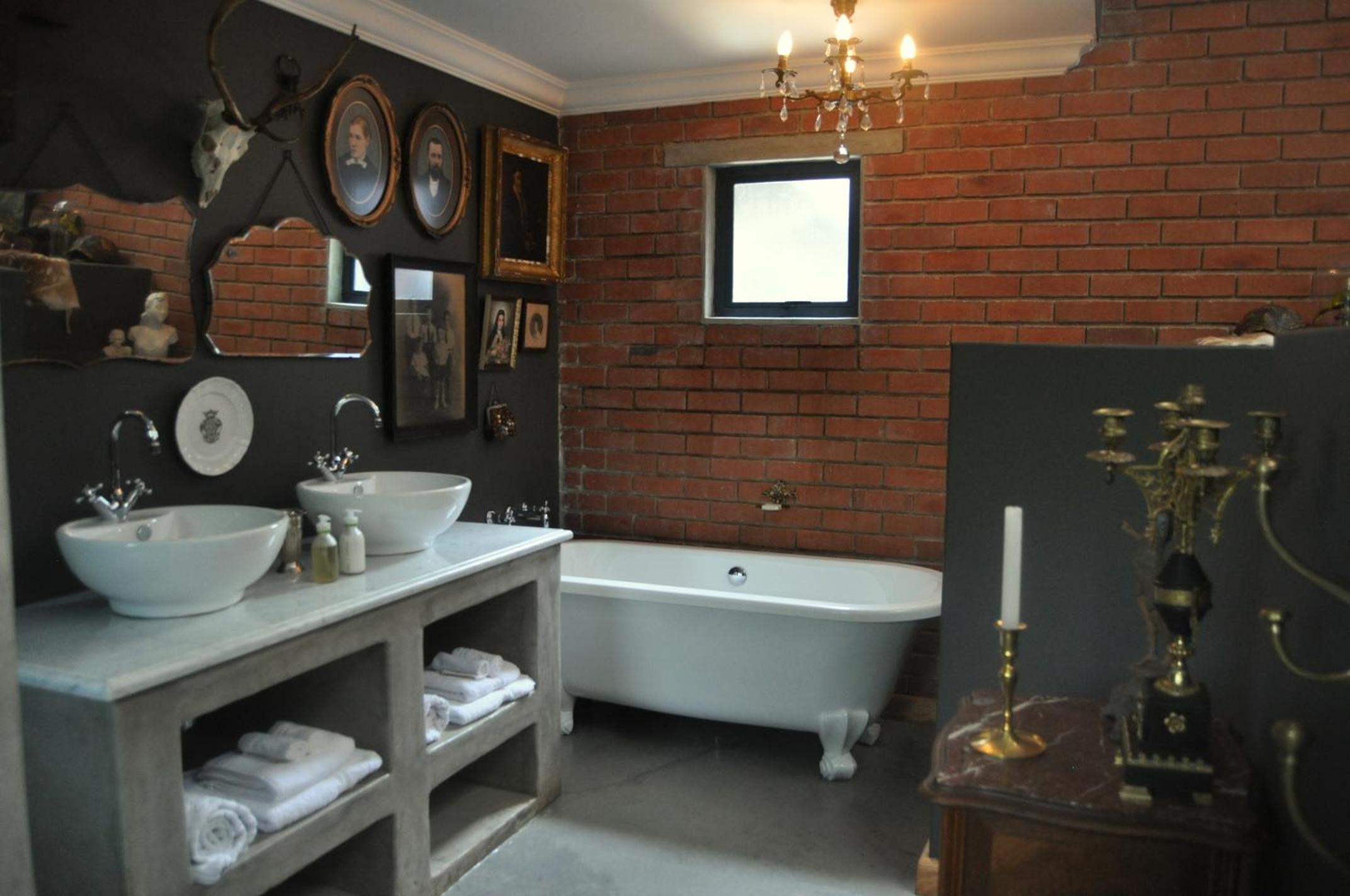 Festina Lente Guesthouse