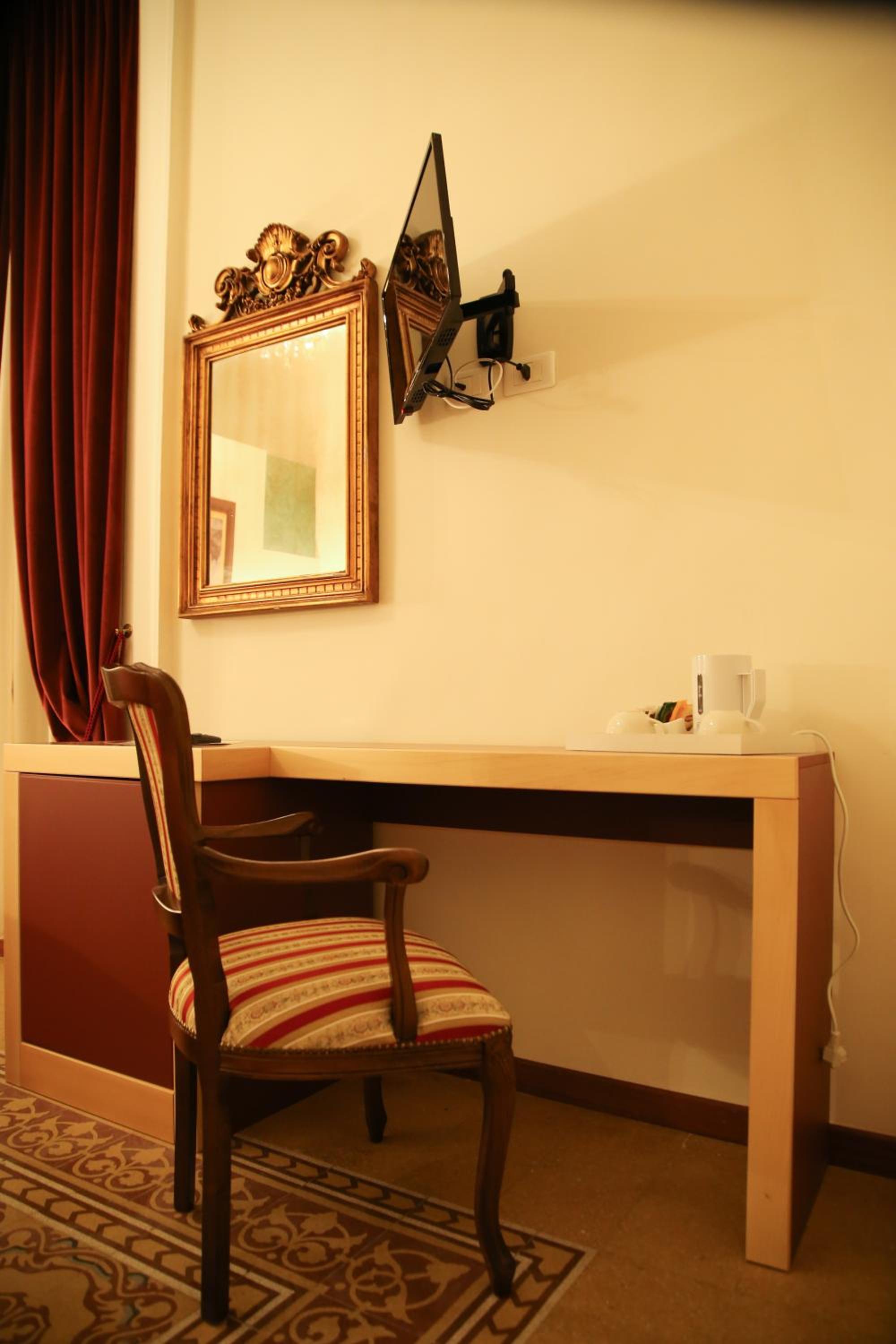 La Bella Napoli B&B