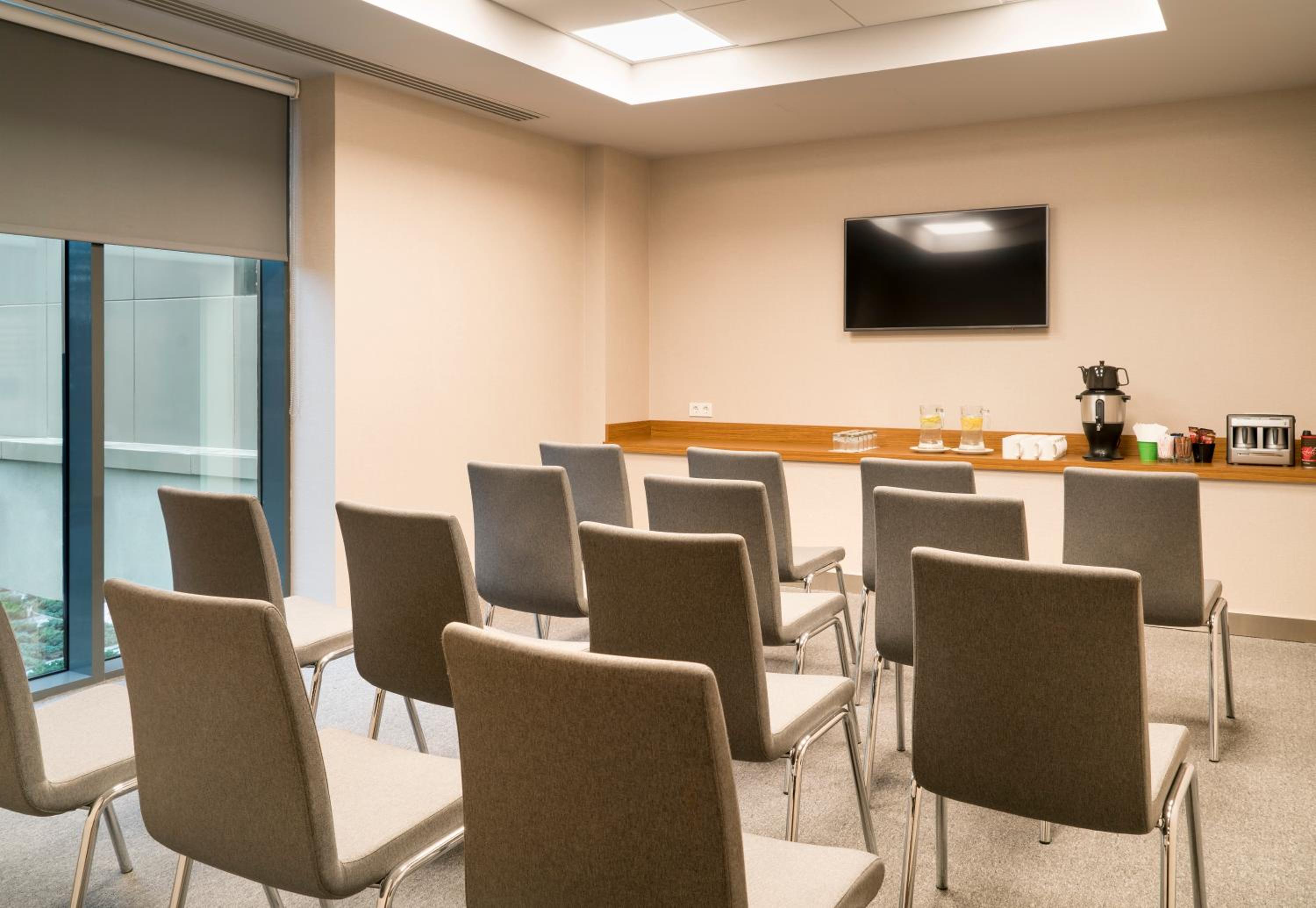 Park Inn by Radisson İstanbul Atasehir - Image 87