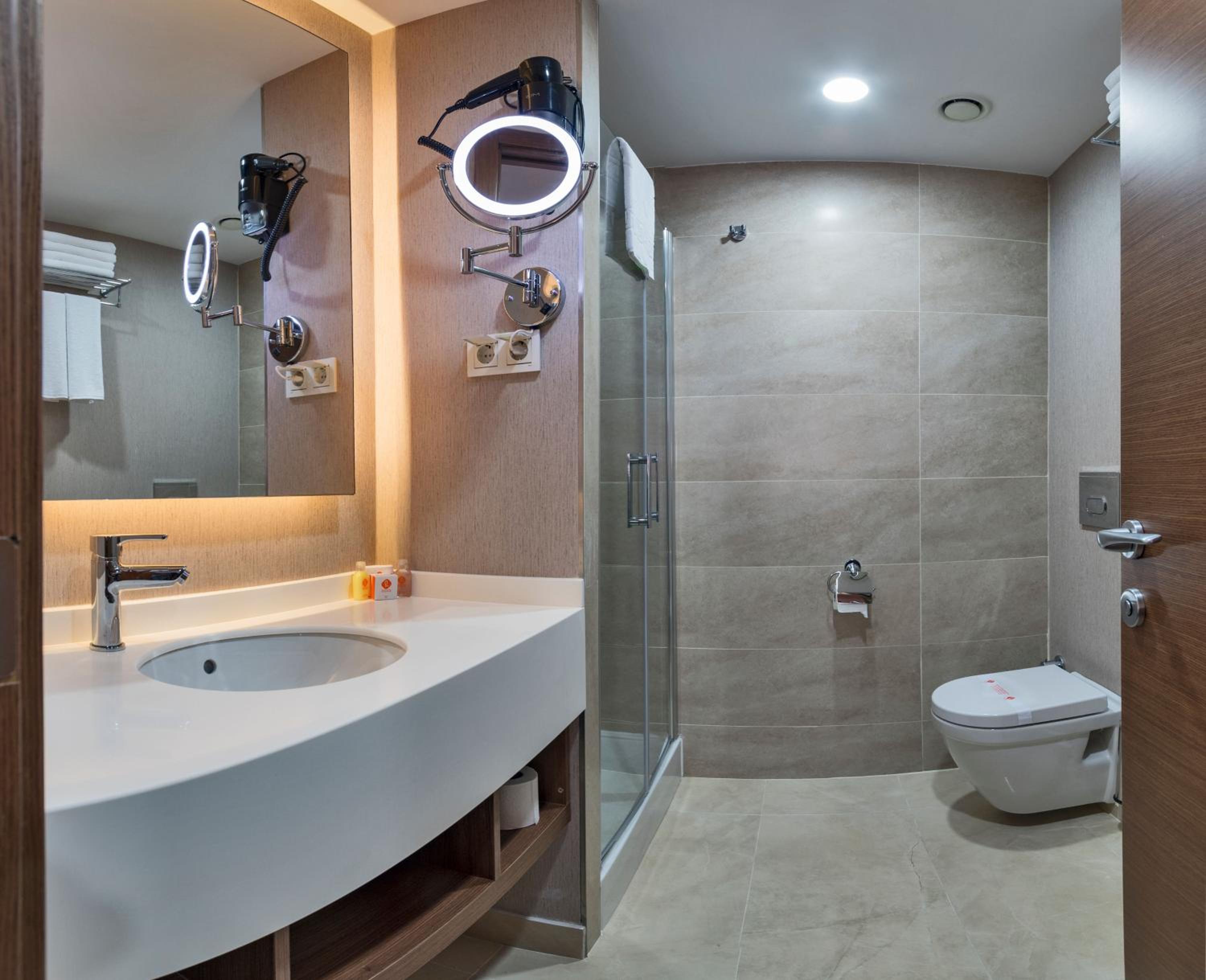 Land Park Otel - Image 28