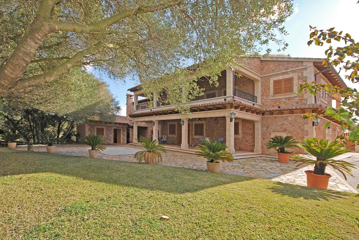 Villa Cantonera view 5