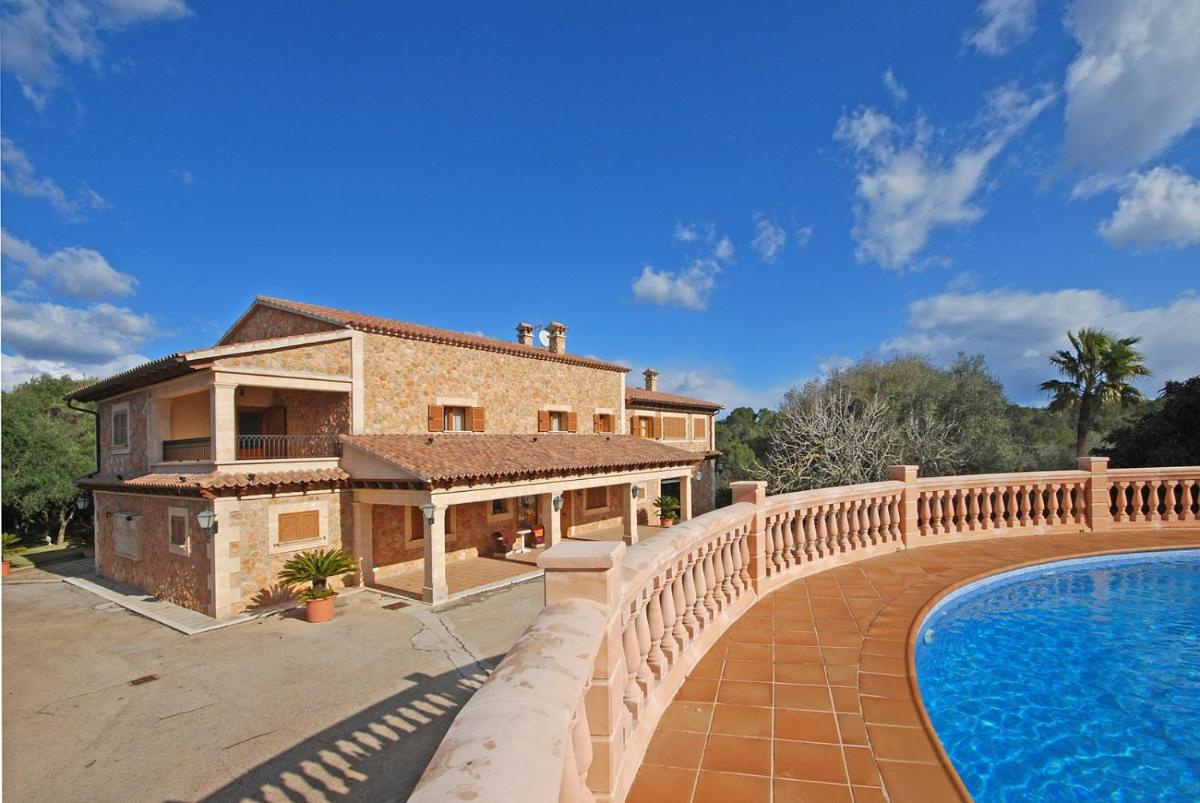 Villa Cantonera view 4