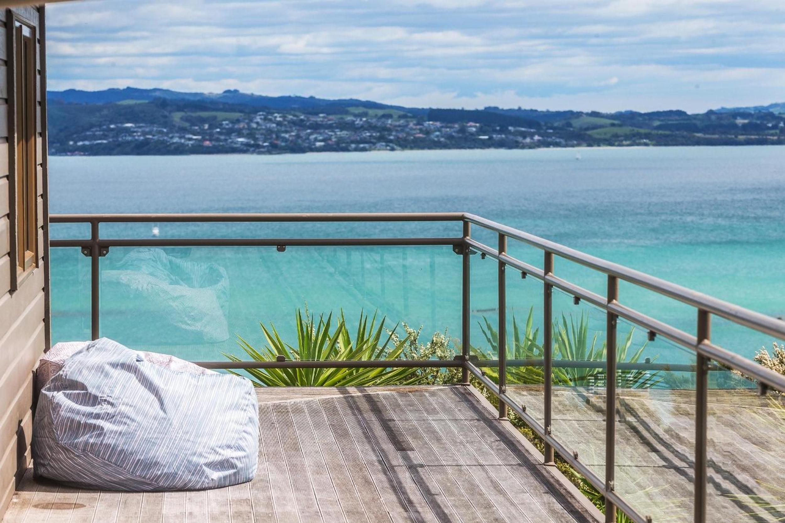 Sunset Sanctuary- Stay Waiheke view 4