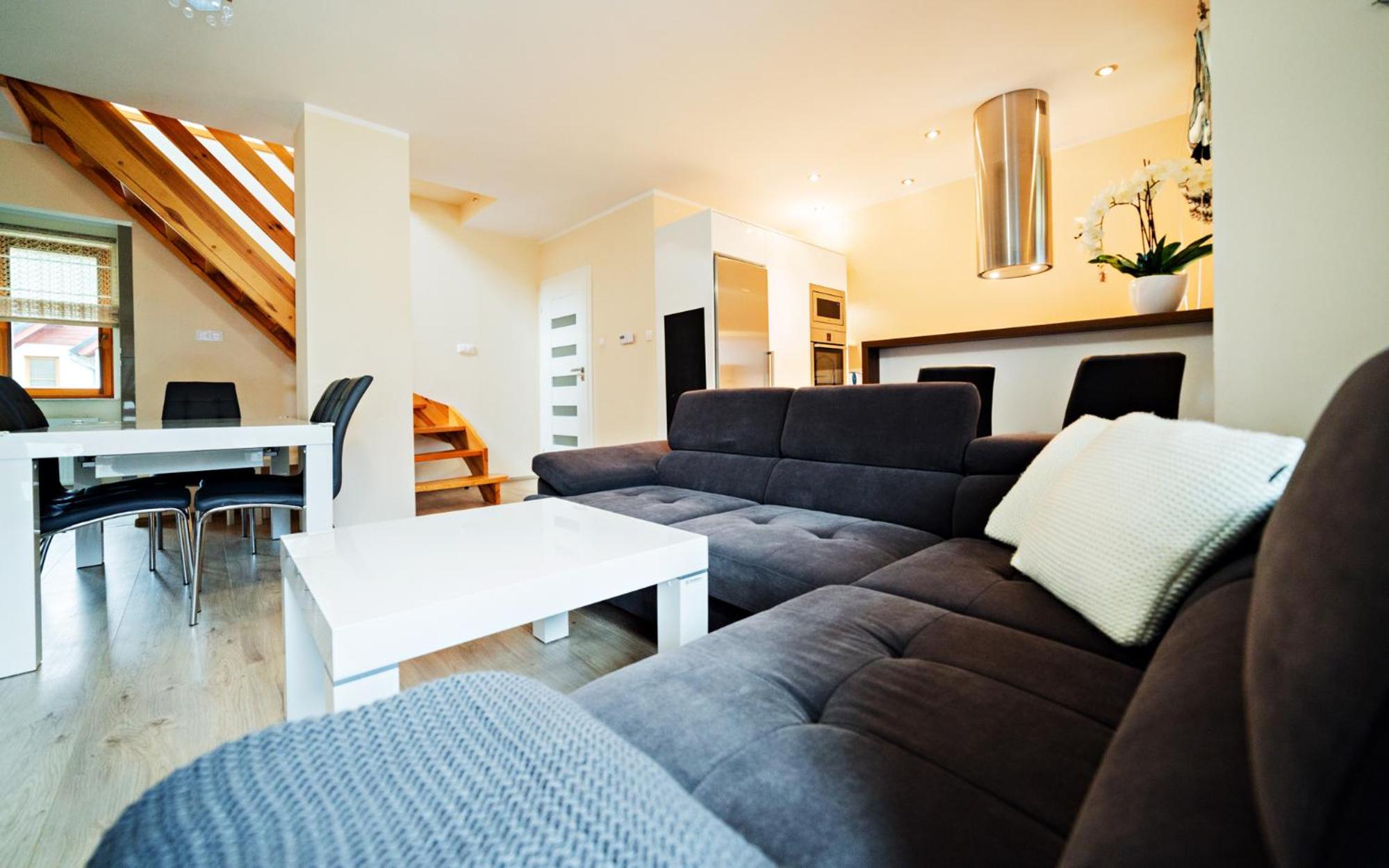 Apartamenty EverySky - Komuny Paryskiej view 3
