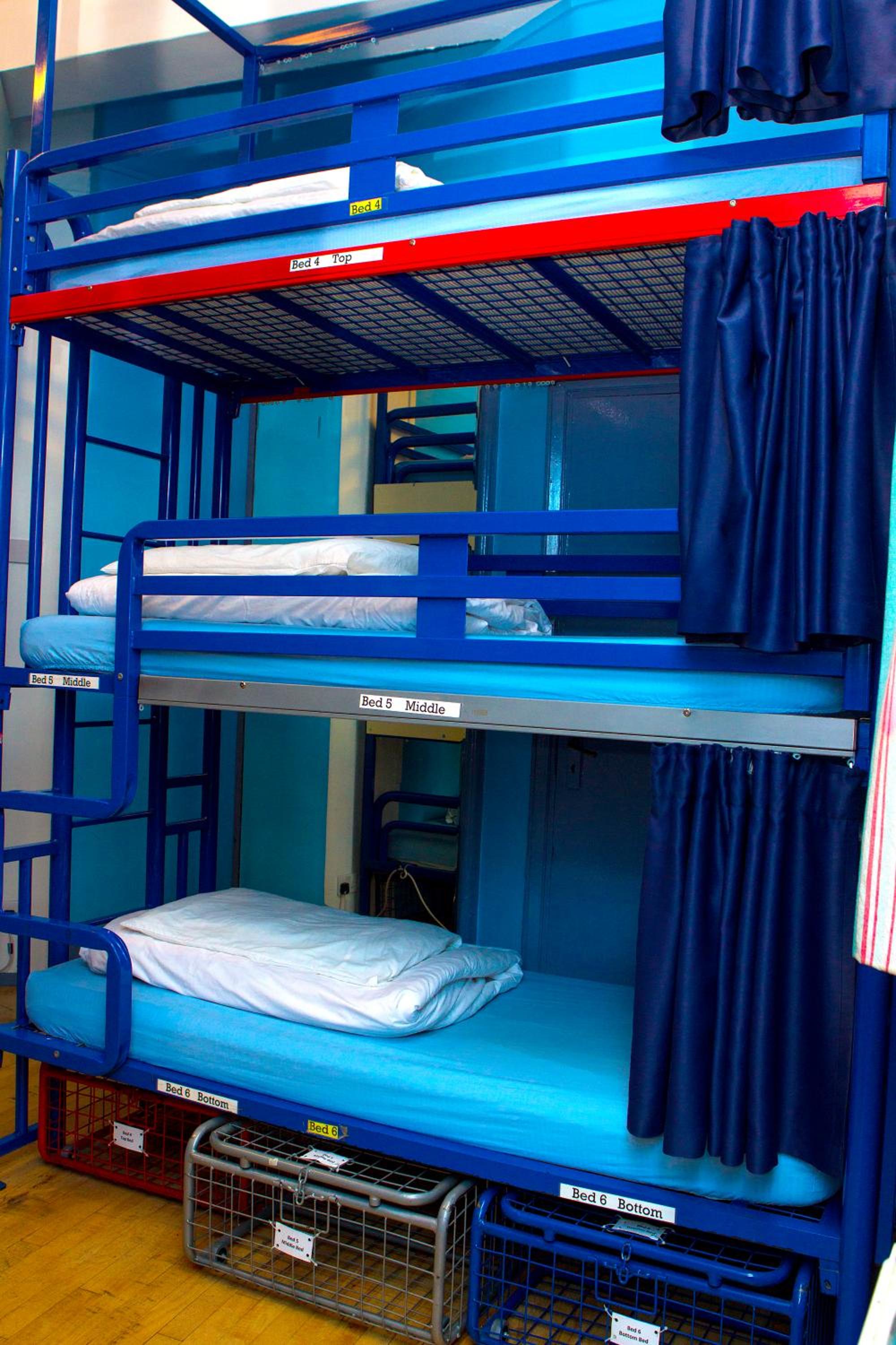 London Backpackers Youth Hostel 18 - 35 Years Old Only