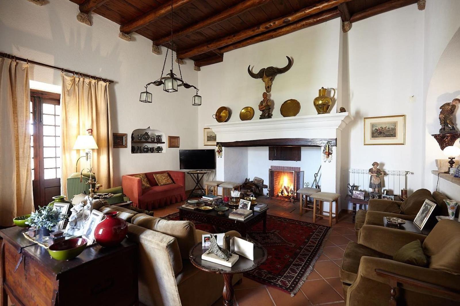 Cork Hills Farmhouse
