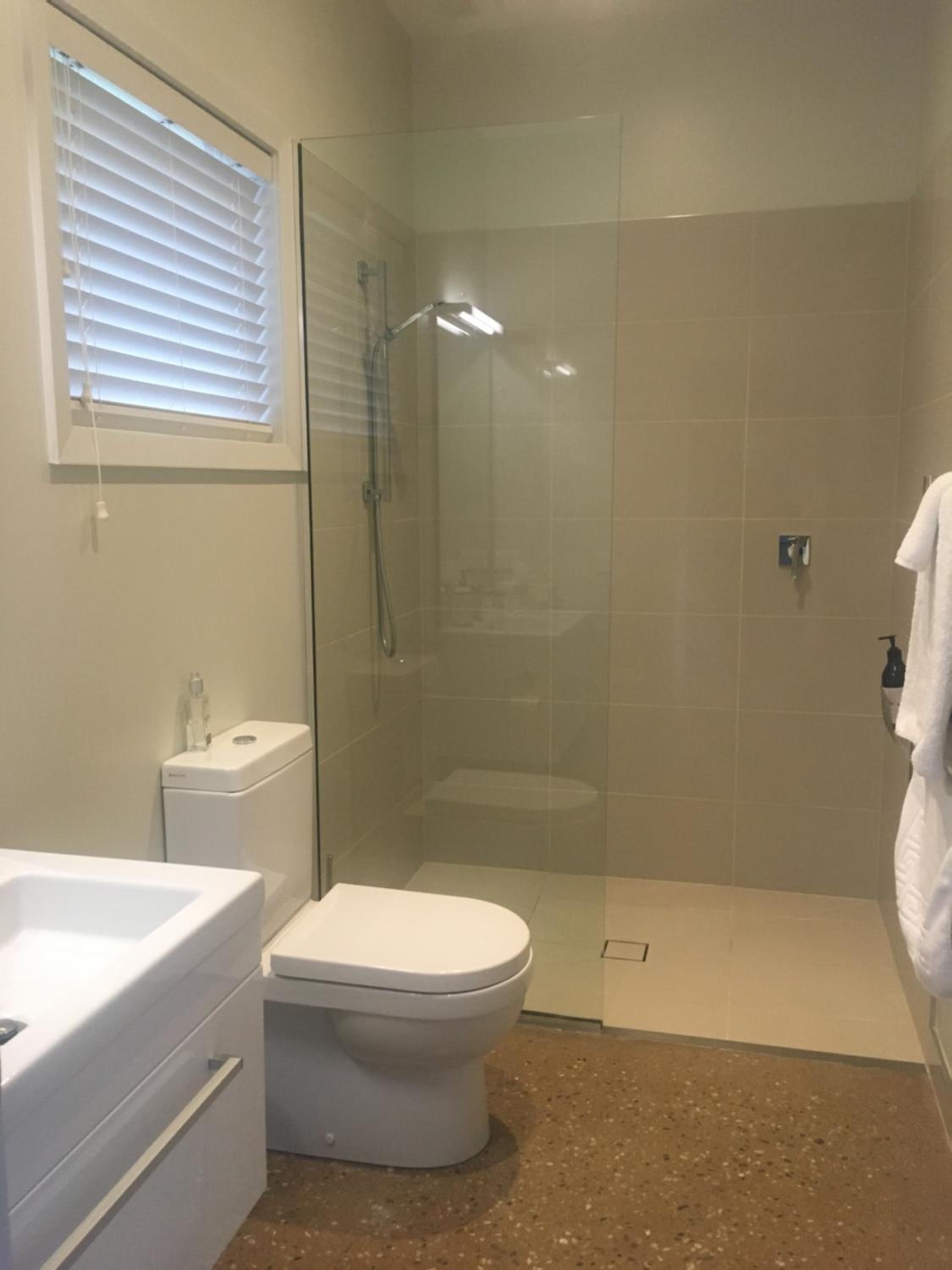 Clydestay-Clyde Alexandra view 2