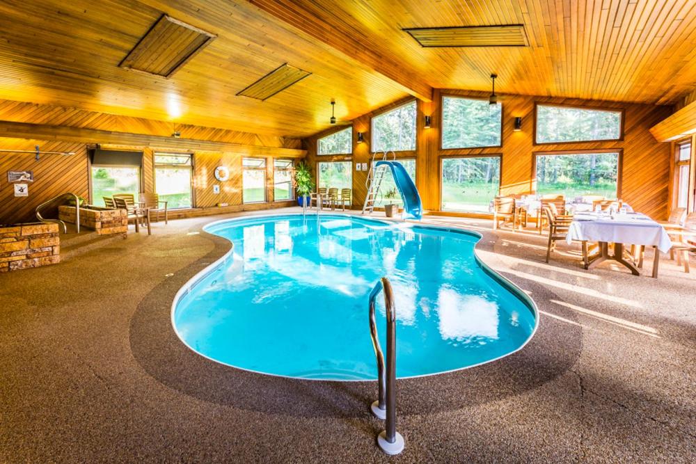 Rustlers Lodge
