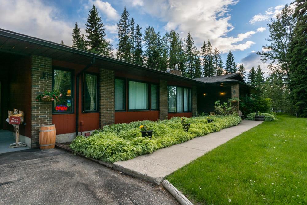 Rustlers Lodge