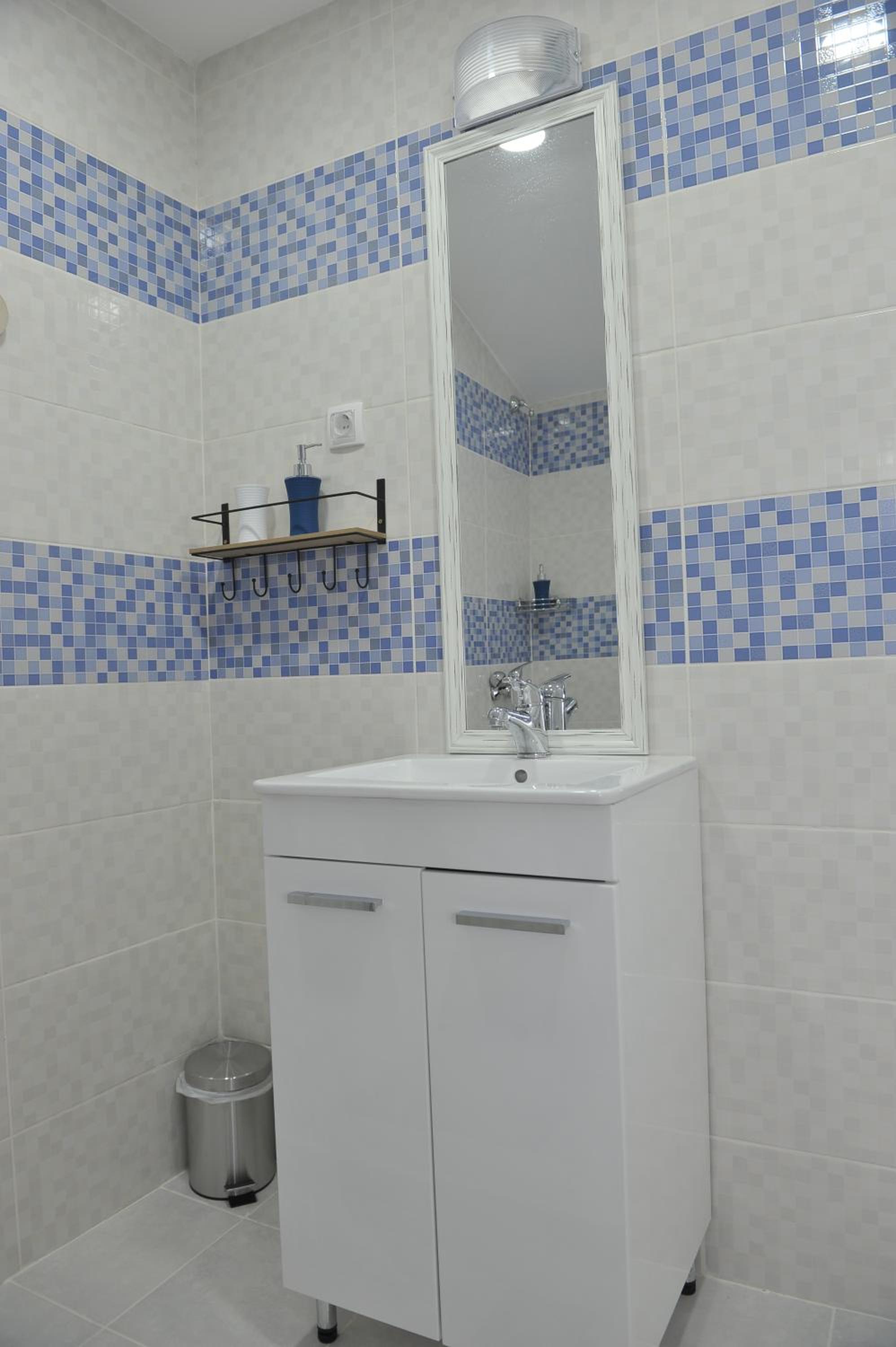 Photo 49
