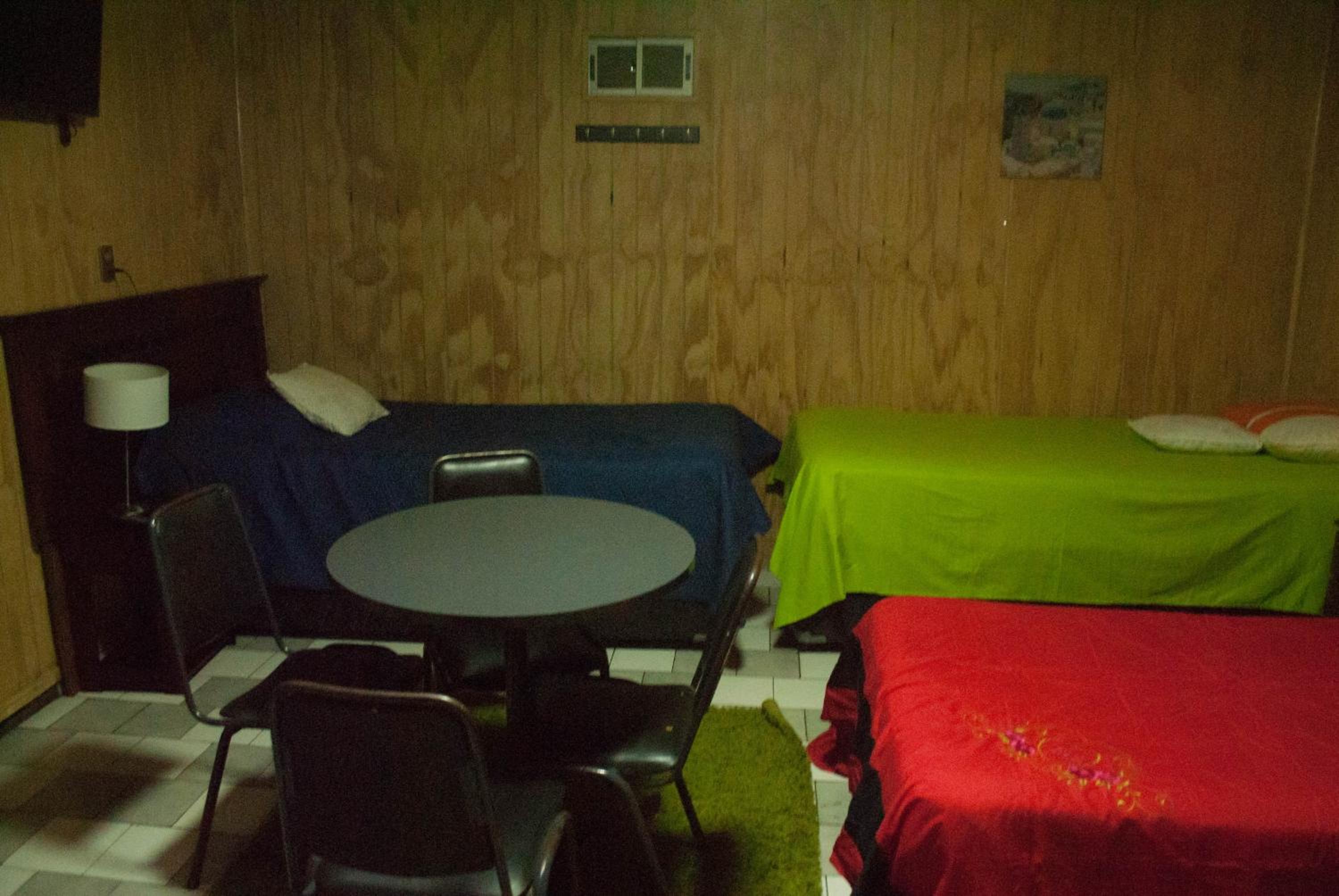 Hostel 1760