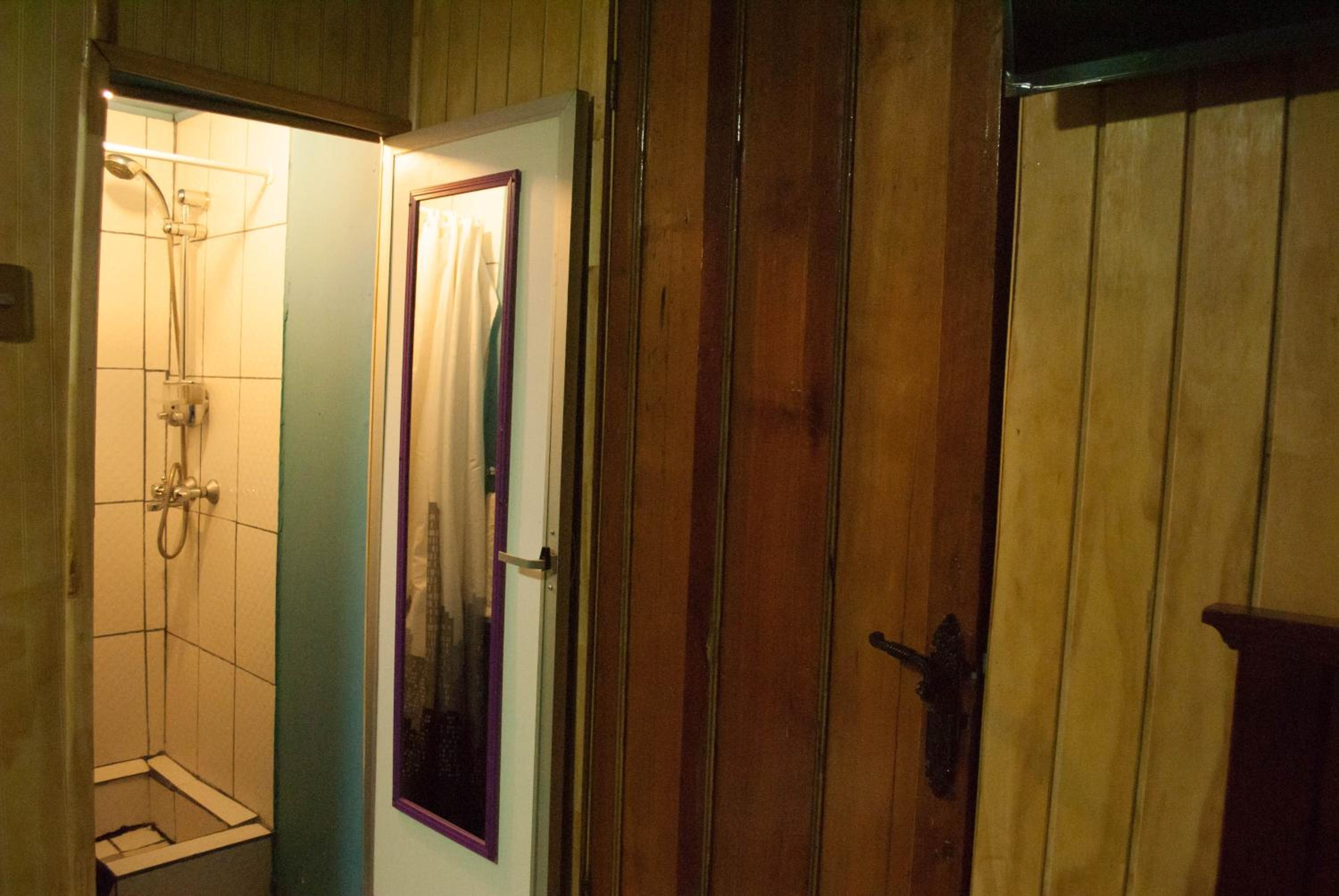 Hostel 1760