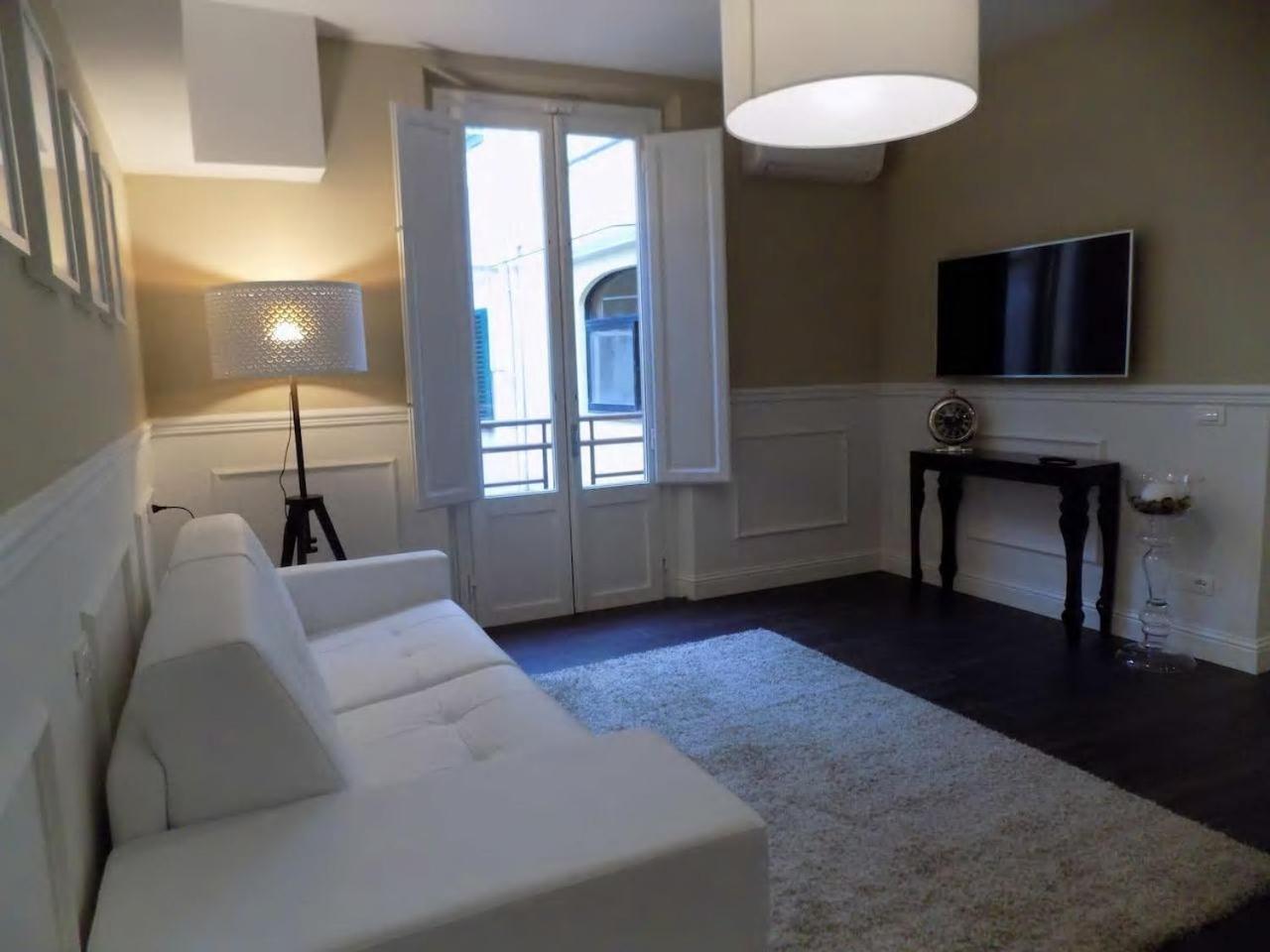 Hs4U The Romantic Luxury apartment view 2