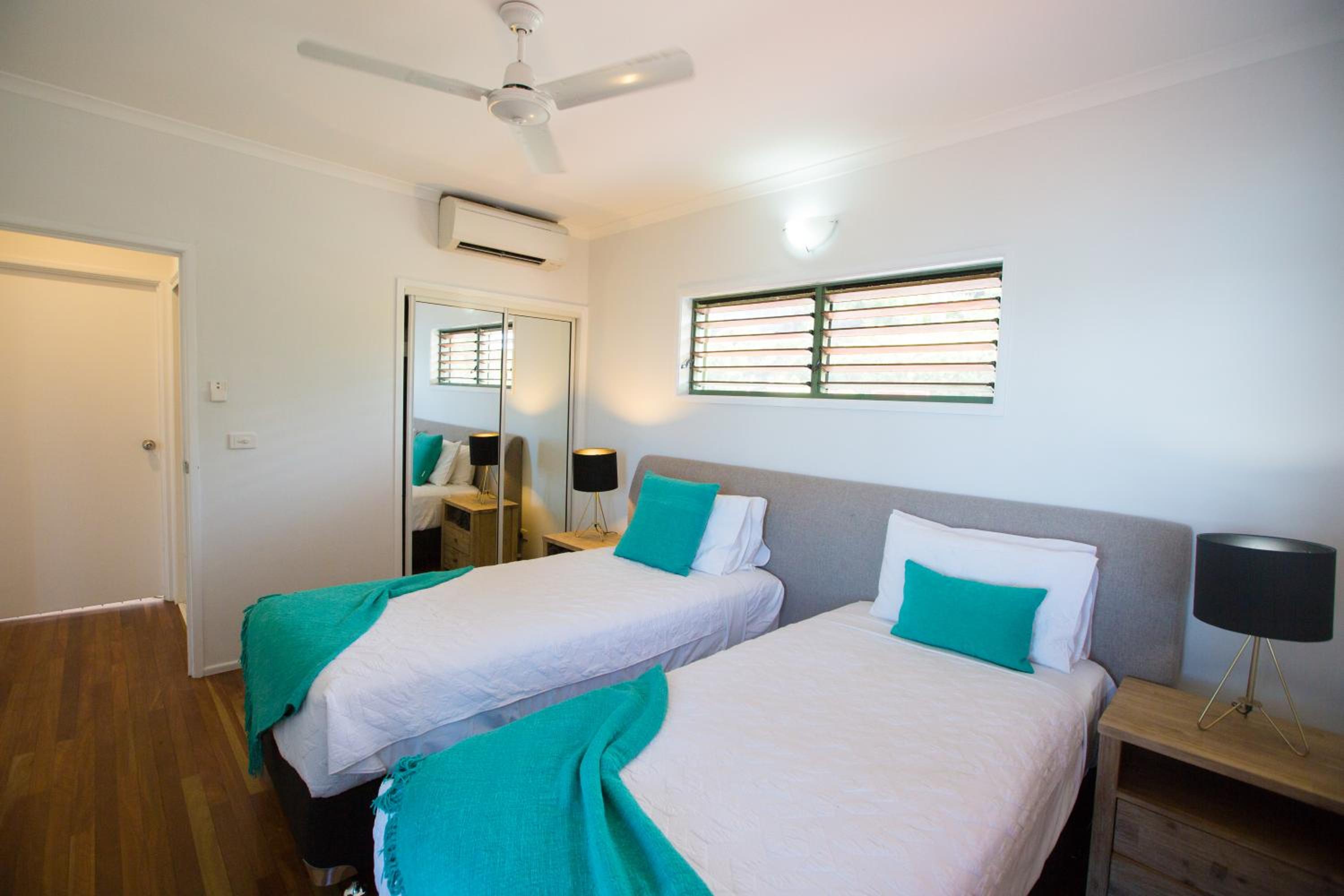 Casuarina Cove 13 on Hamilton Island by HamoRent