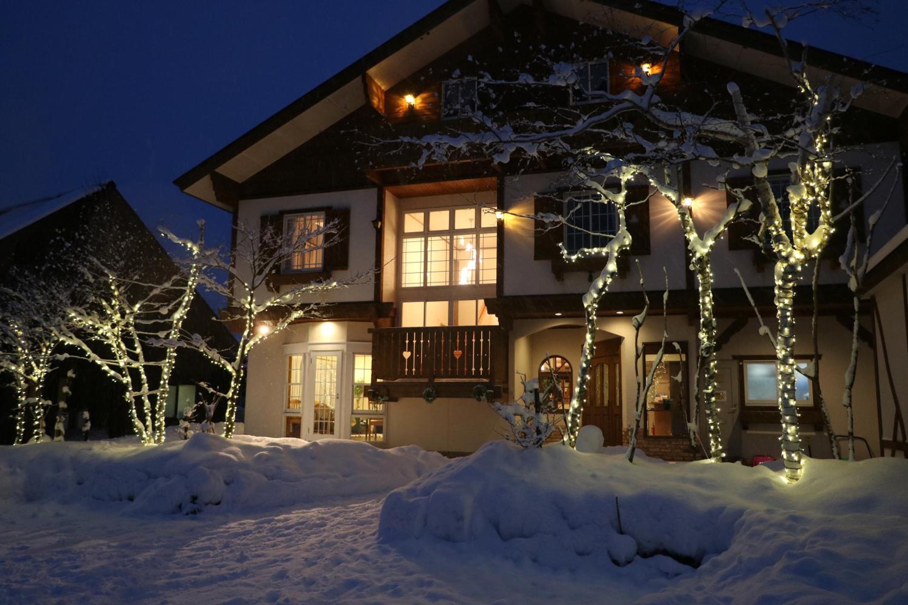 White Silver Hakuba