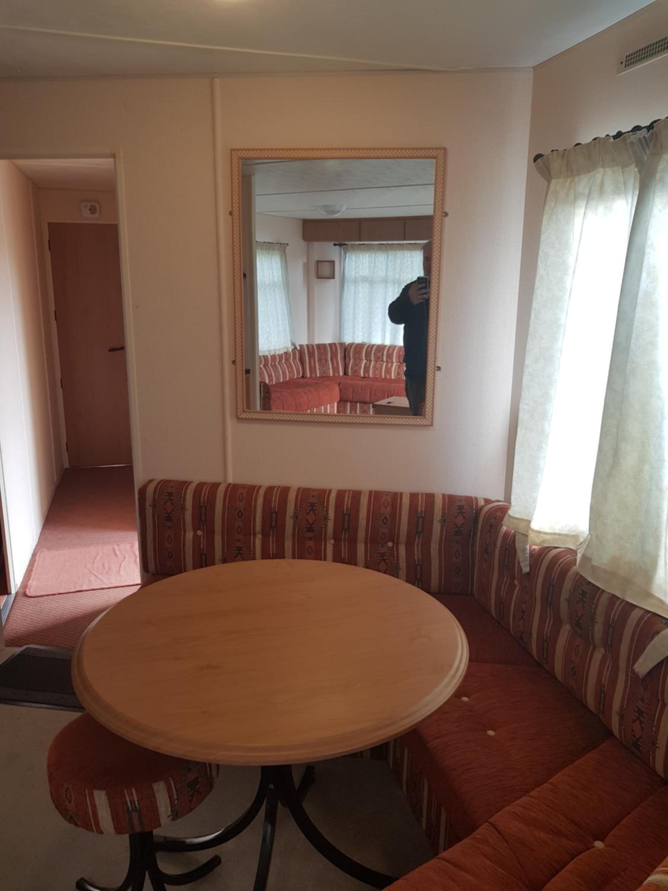 the jackdaw pub SELF CATERING STATIC CARAVAN free breakfast supplied, photo 74