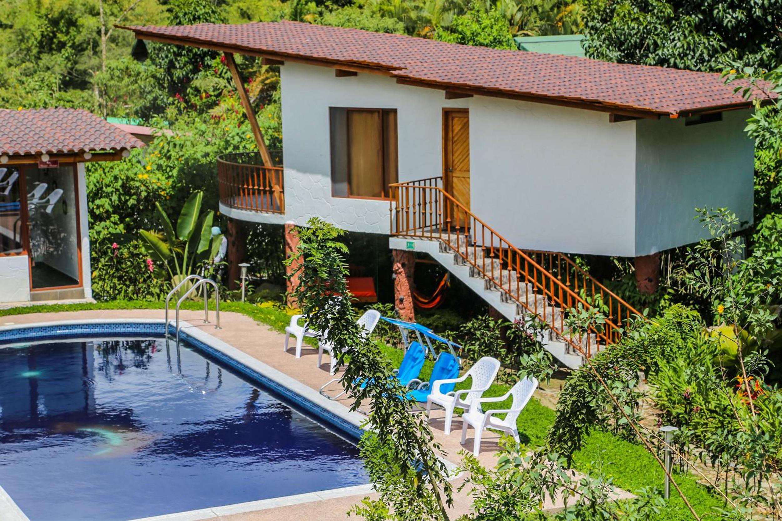 Coffee Lodge Cristal Glamping & Spa