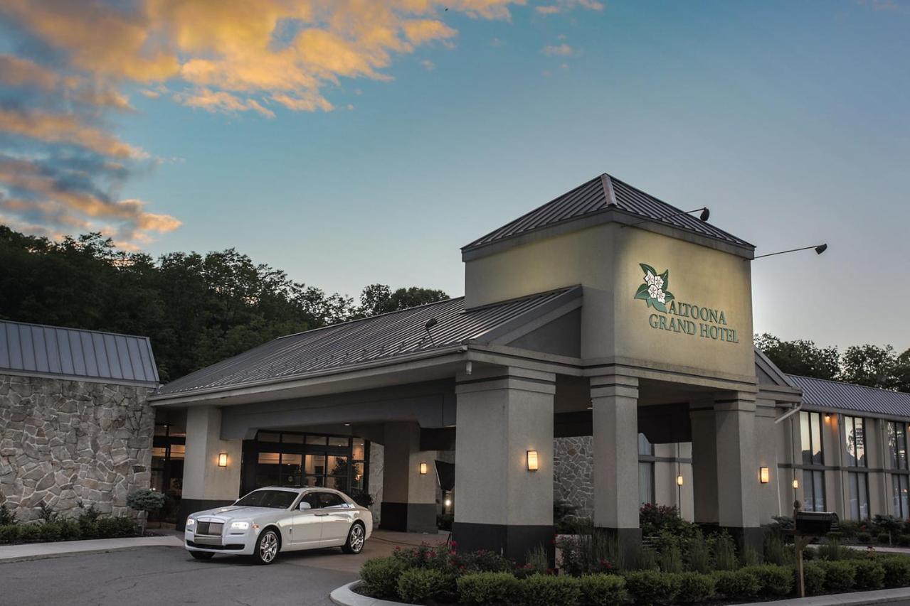 Altoona Vacations - Altoona Grand Hotel - Property Image 1