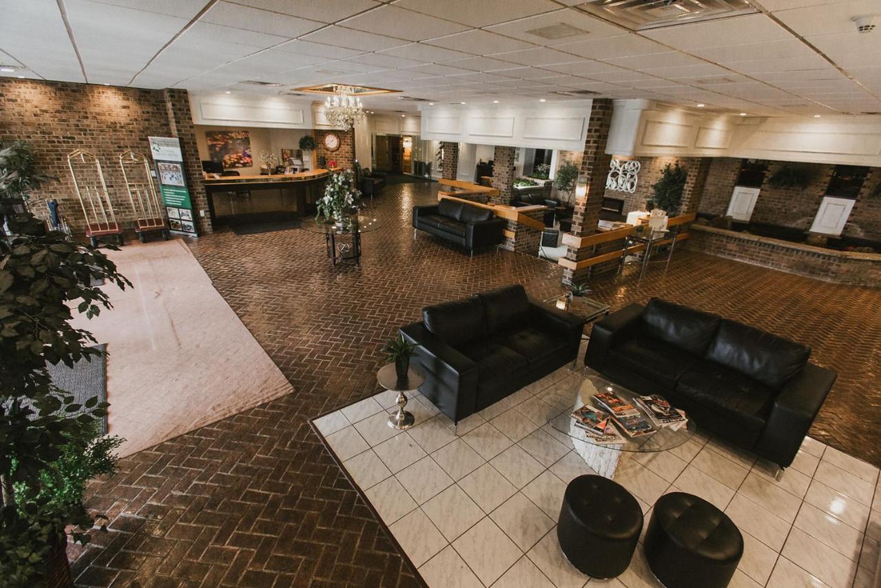 Altoona Vacations - Altoona Grand Hotel - Property Image 3
