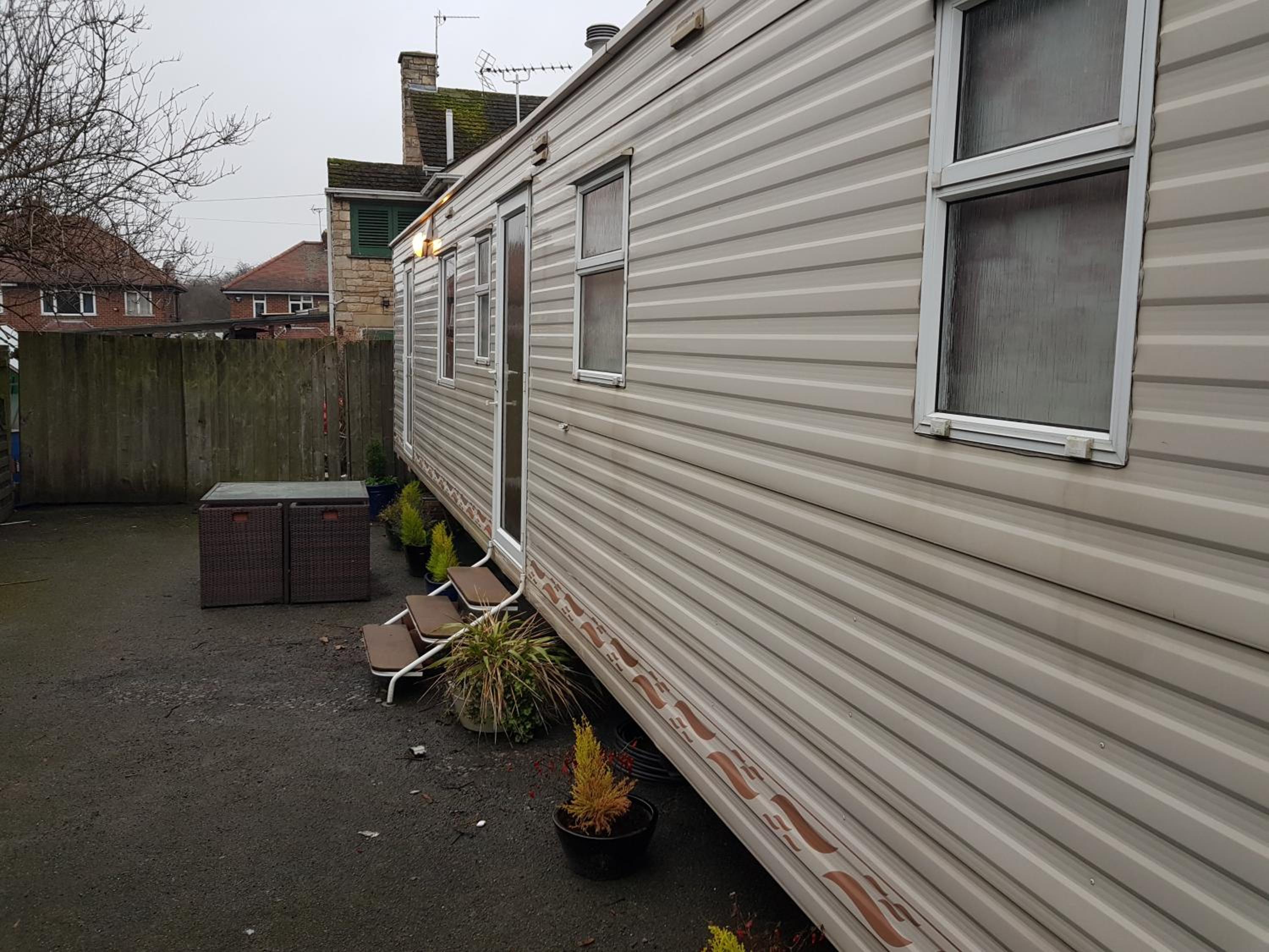 the jackdaw pub SELF CATERING STATIC CARAVAN free breakfast supplied, photo 96