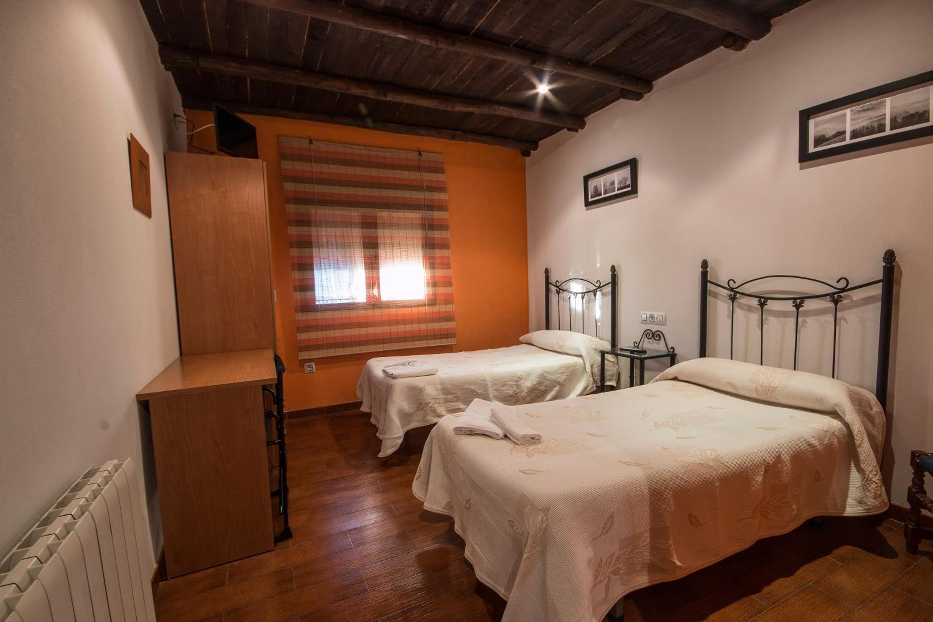 El Tirol en Cantagallo — hotel room