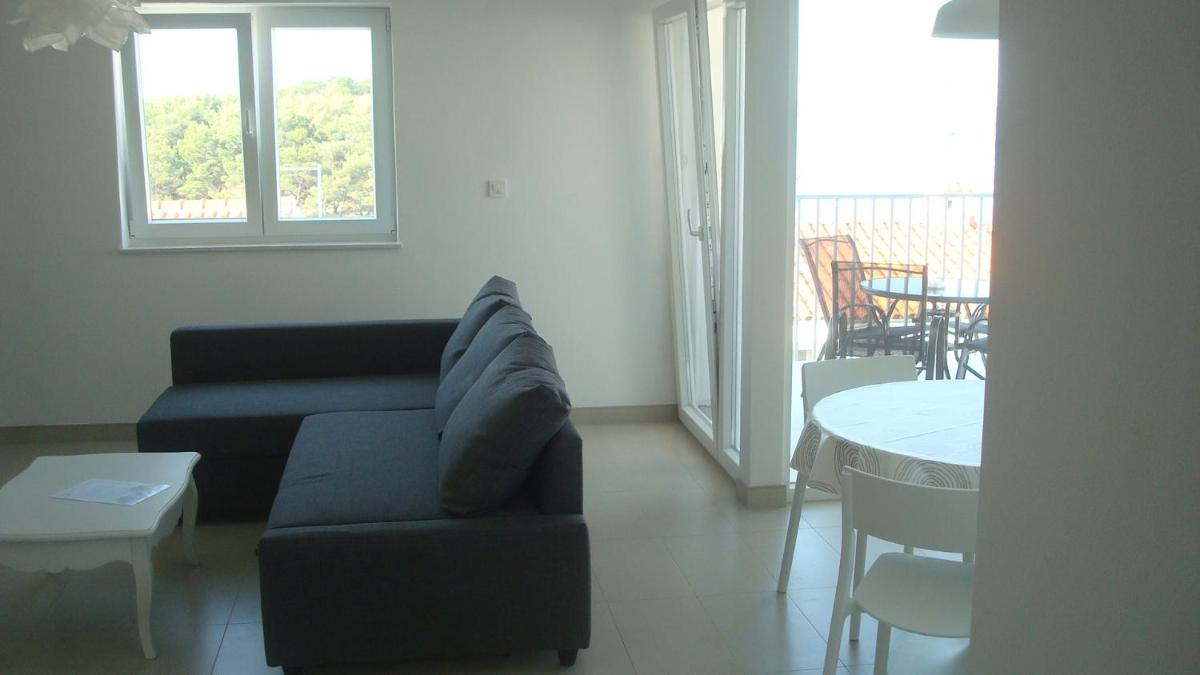 Photo 49