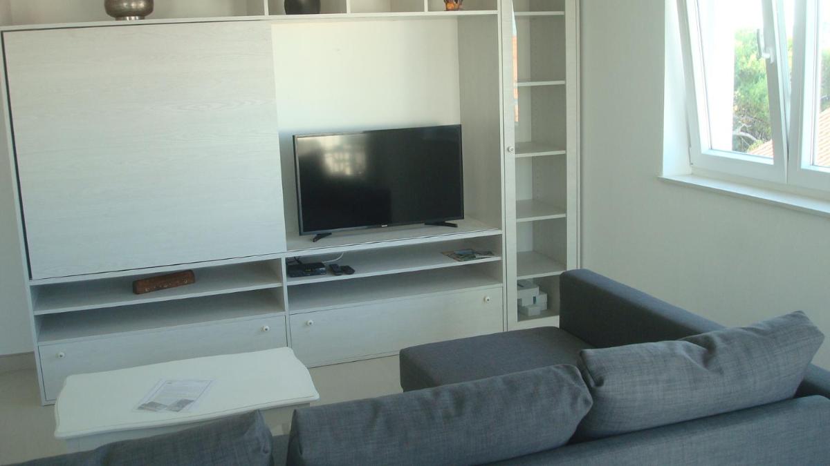 Photo 53