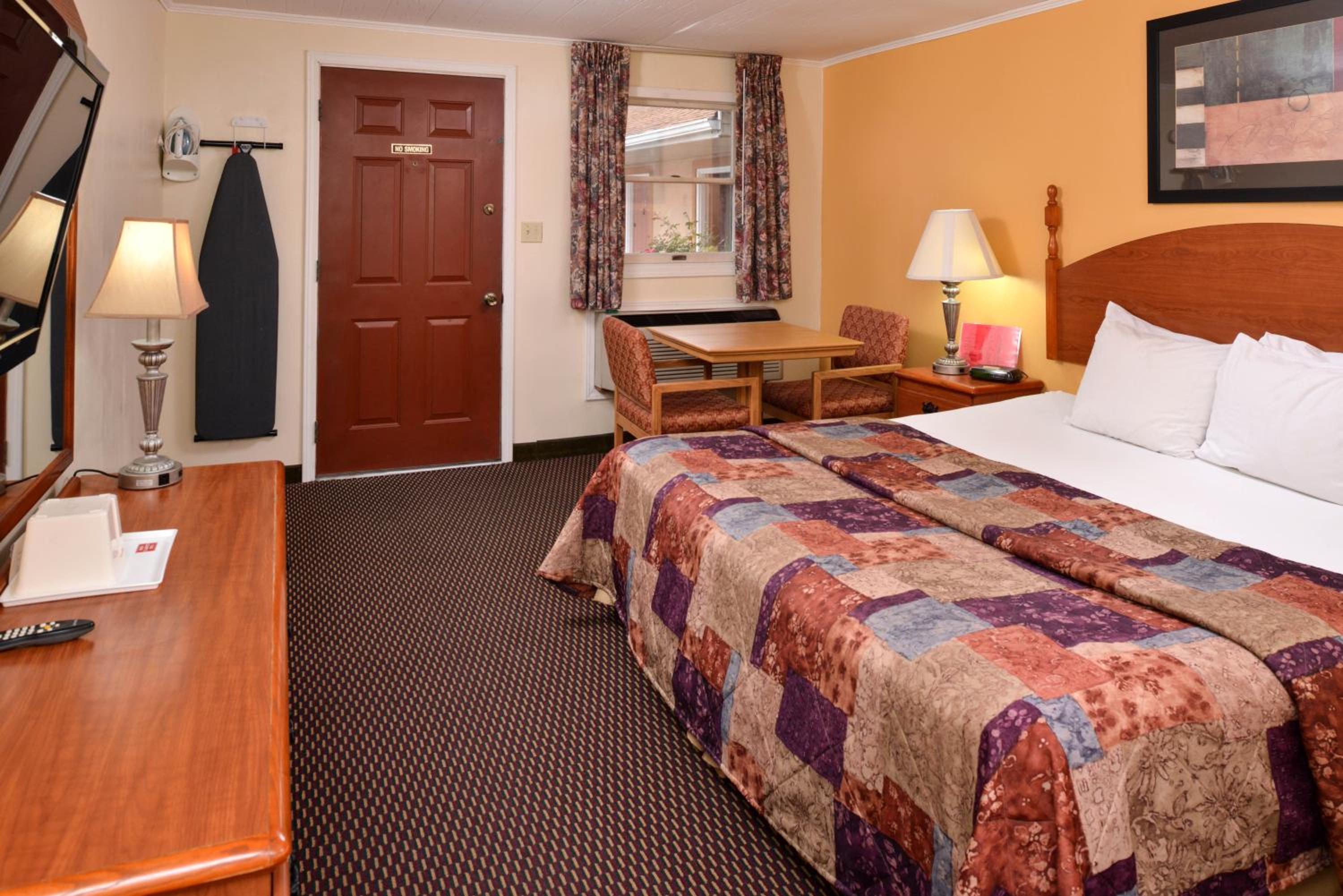 Red Carpet Inn Ronks