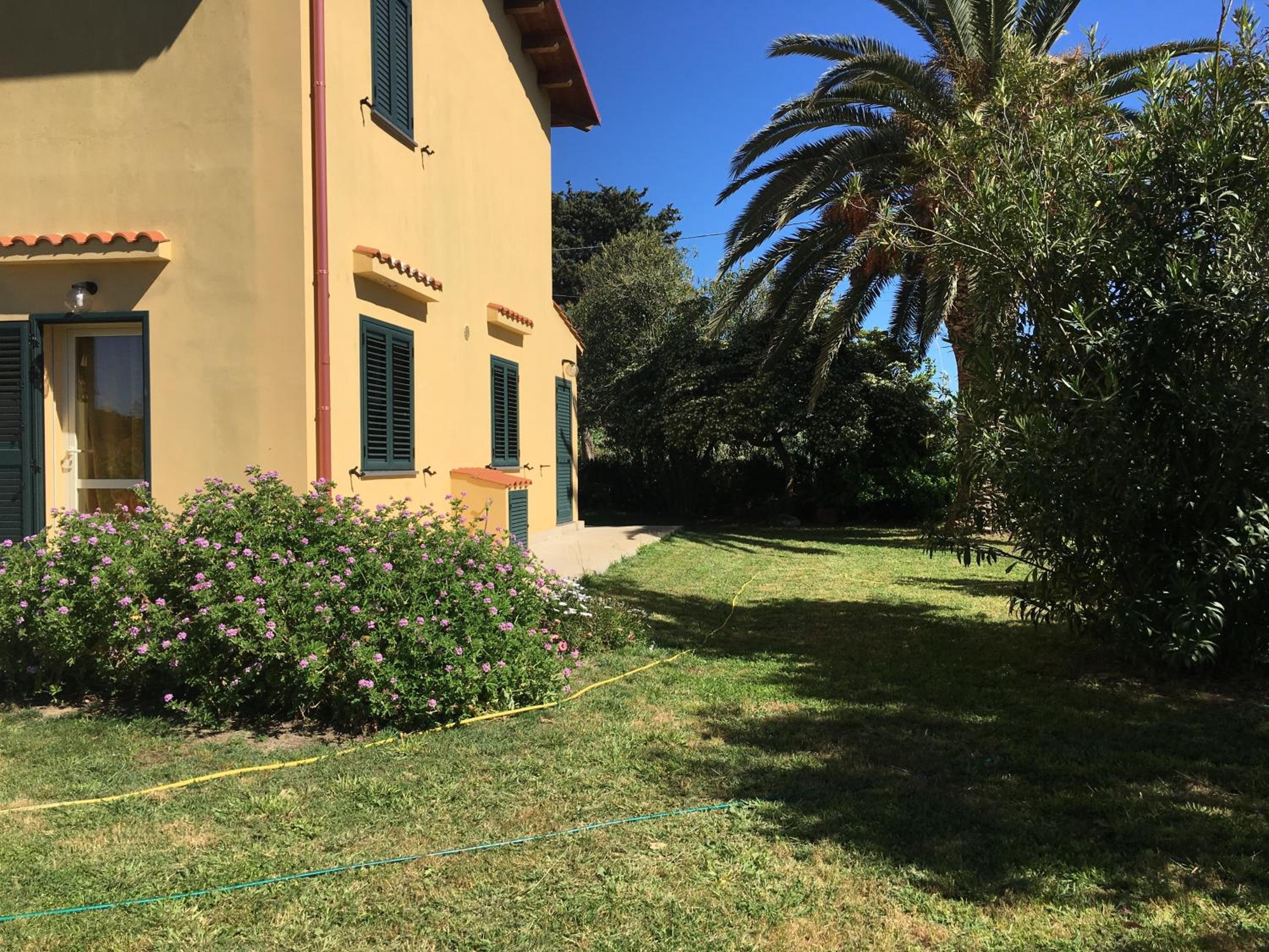 Fra il Verde e l'Azzurro view 5