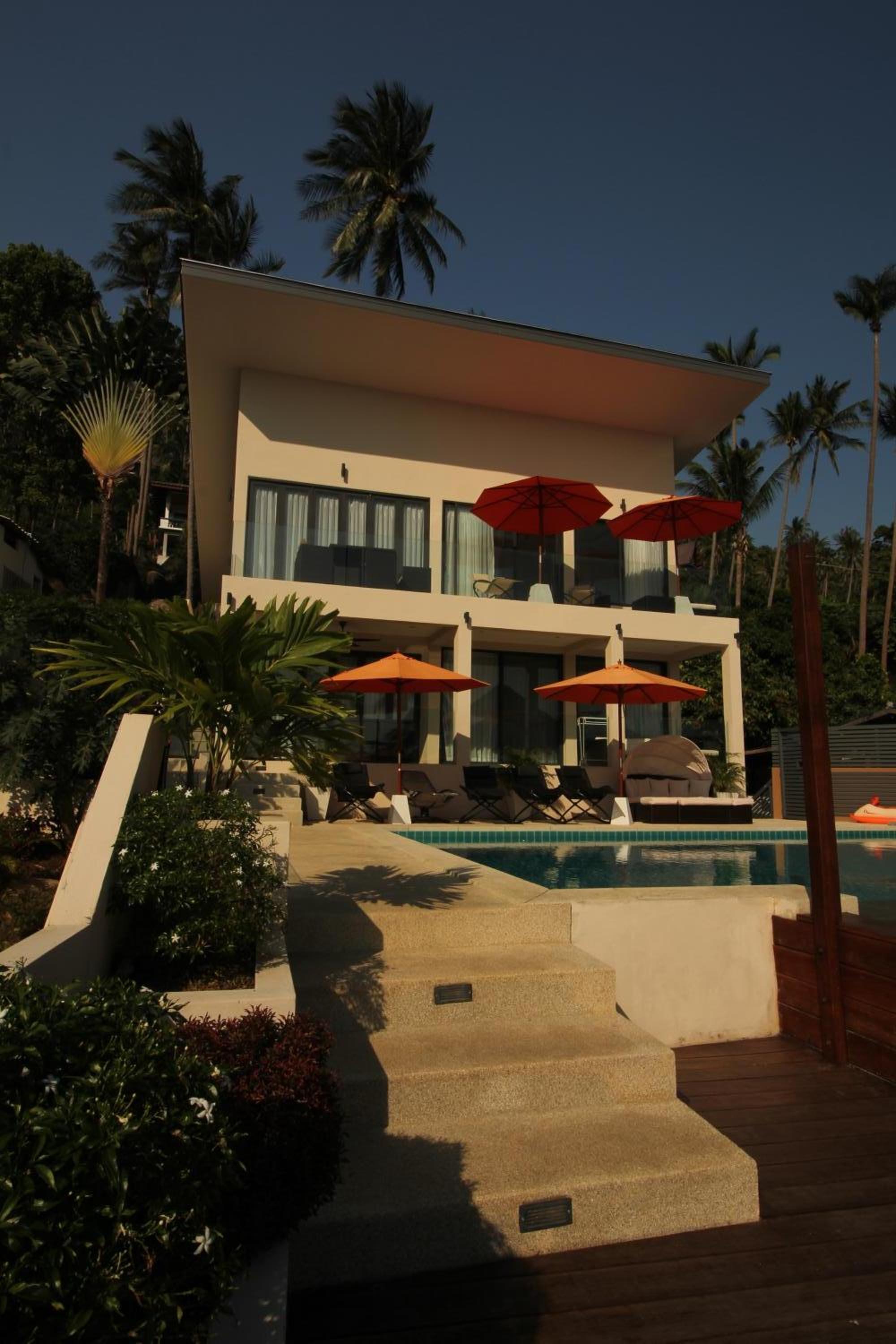 Baan Seaview Holiday Villas view 5