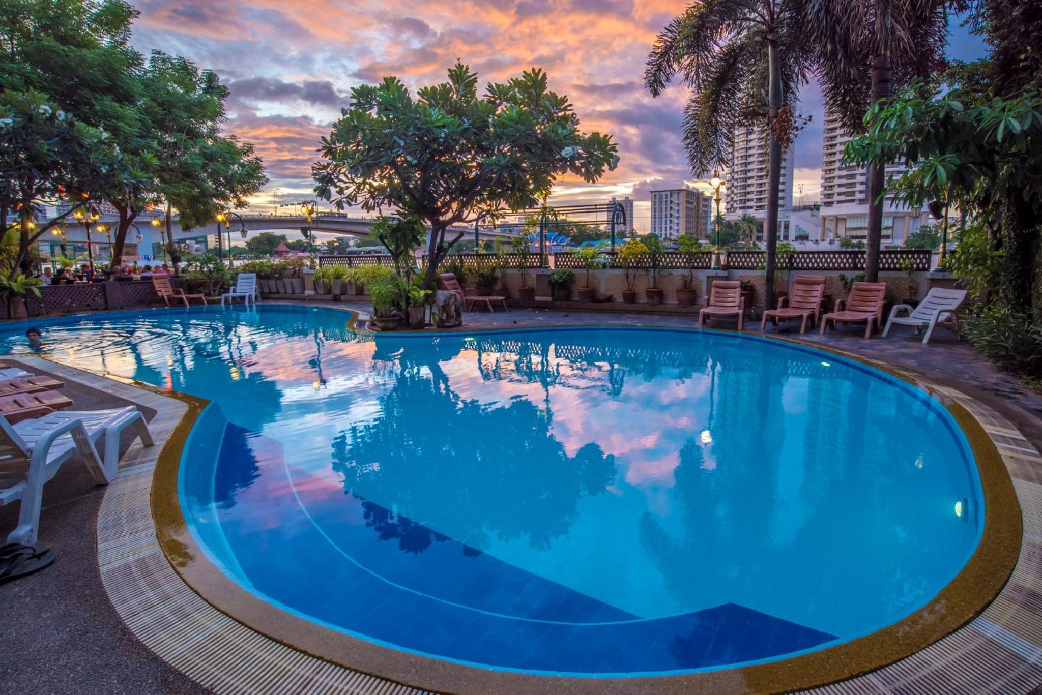 New Siam Riverside