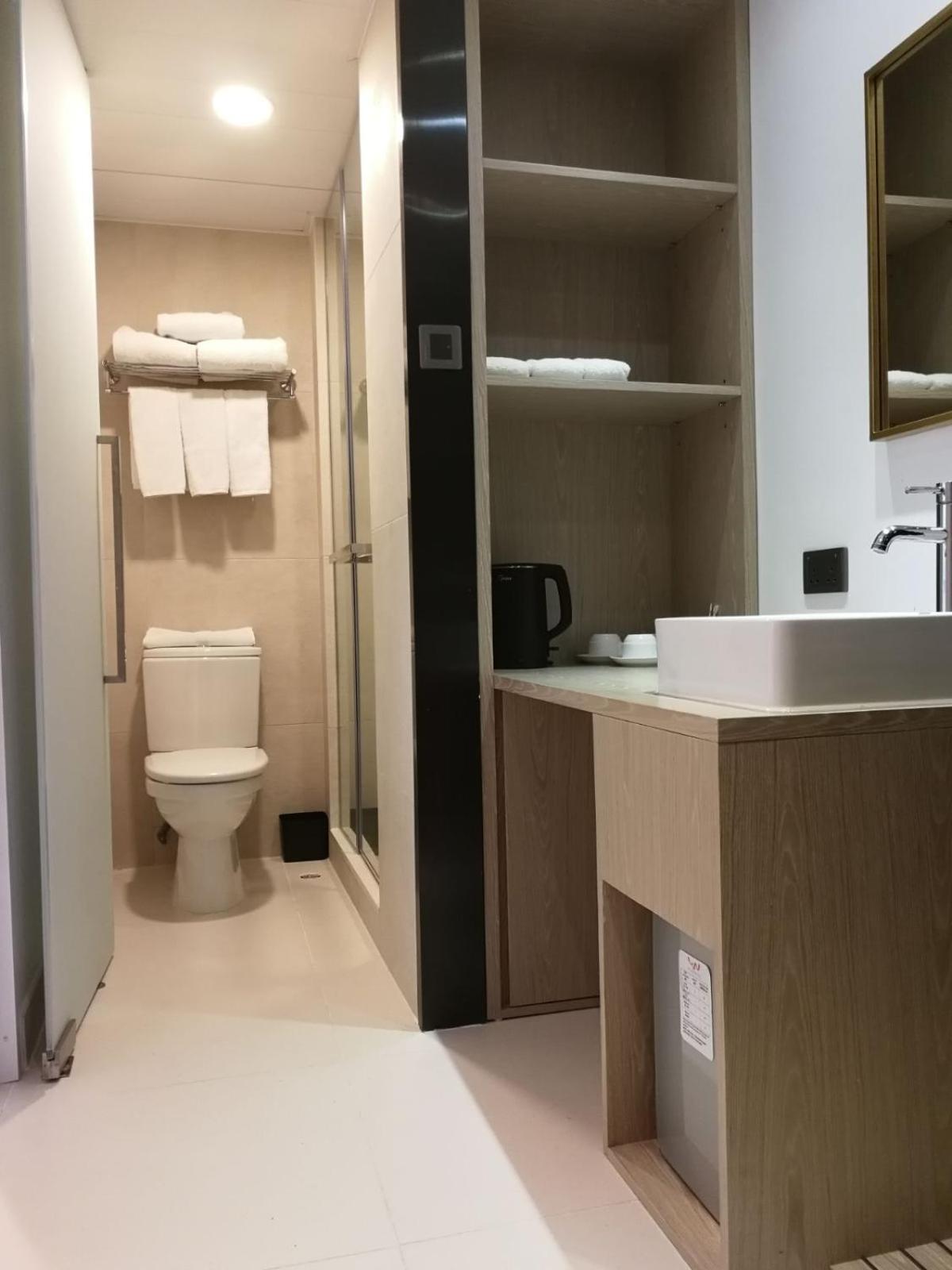 KIFI Boutique Hotel