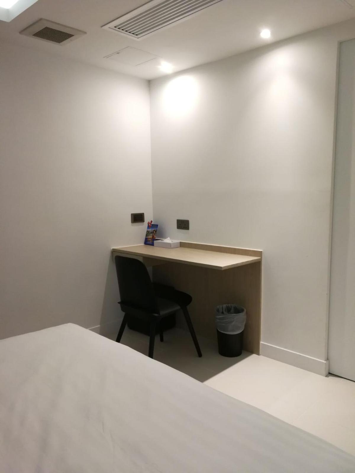 KIFI Boutique Hotel