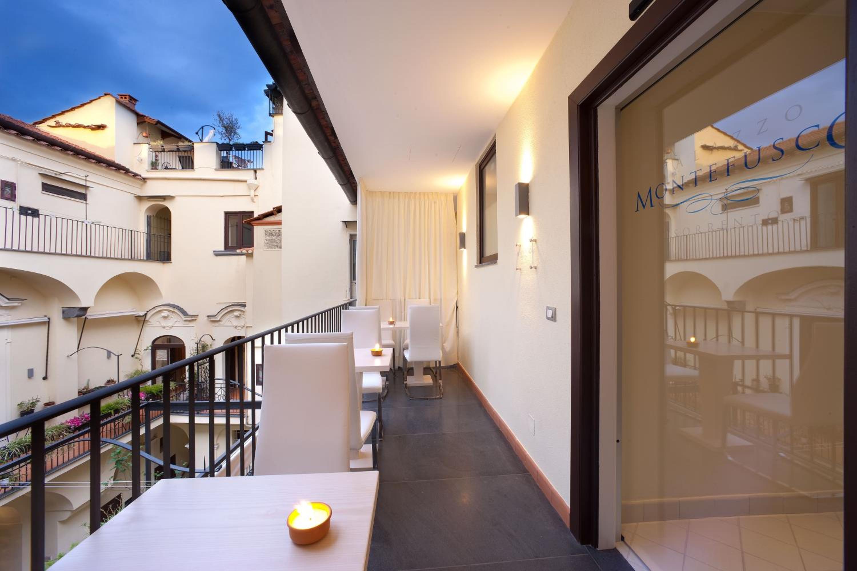 Palazzo Montefusco photo 3