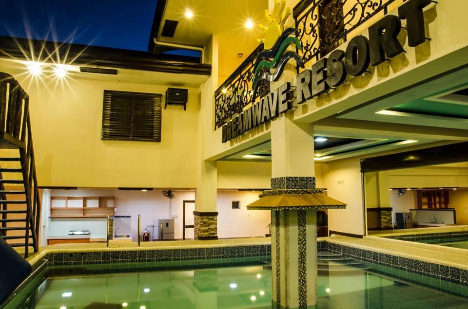 Dreamwave Resort Pansol Laguna