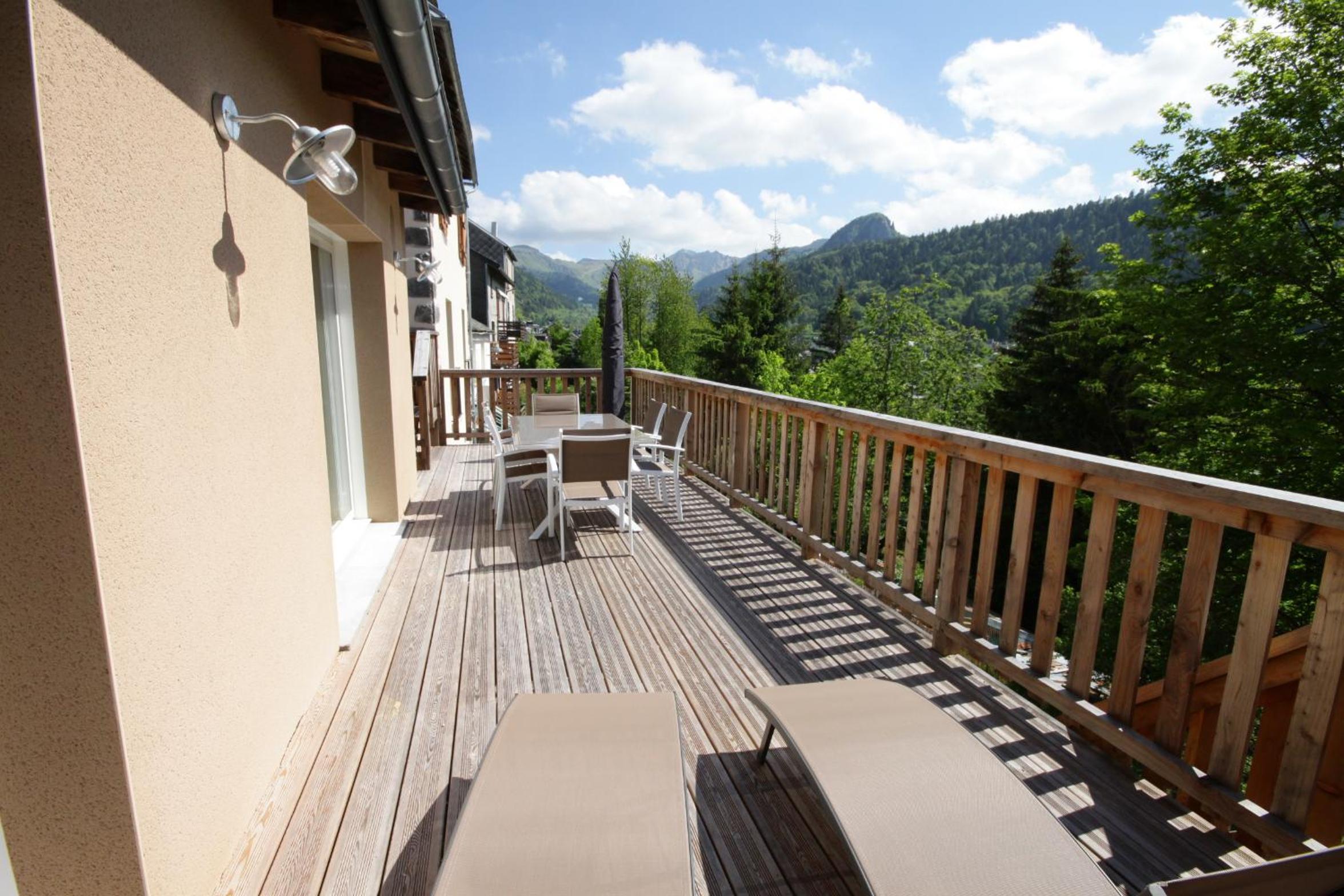 L'Atelier de Claire view 2