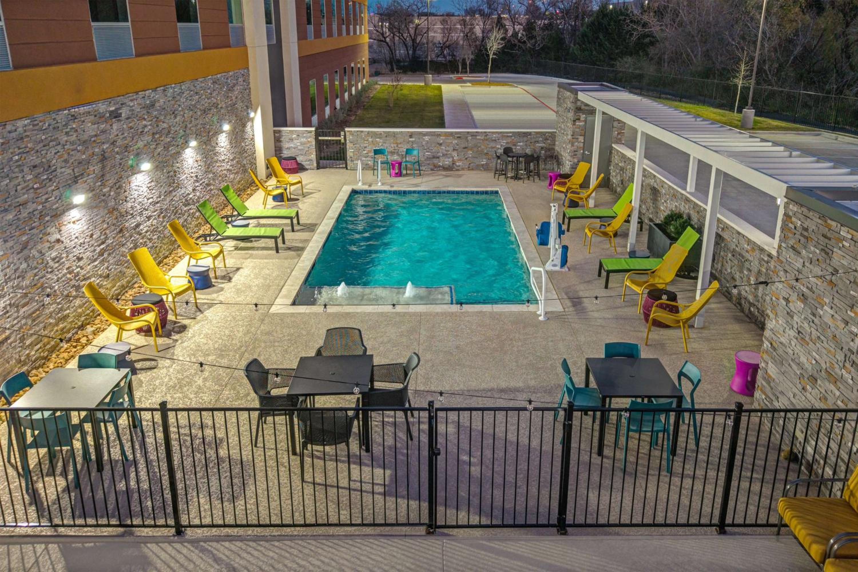 Home2 Suites By Hilton Dallas I-30 Cockrell Hill