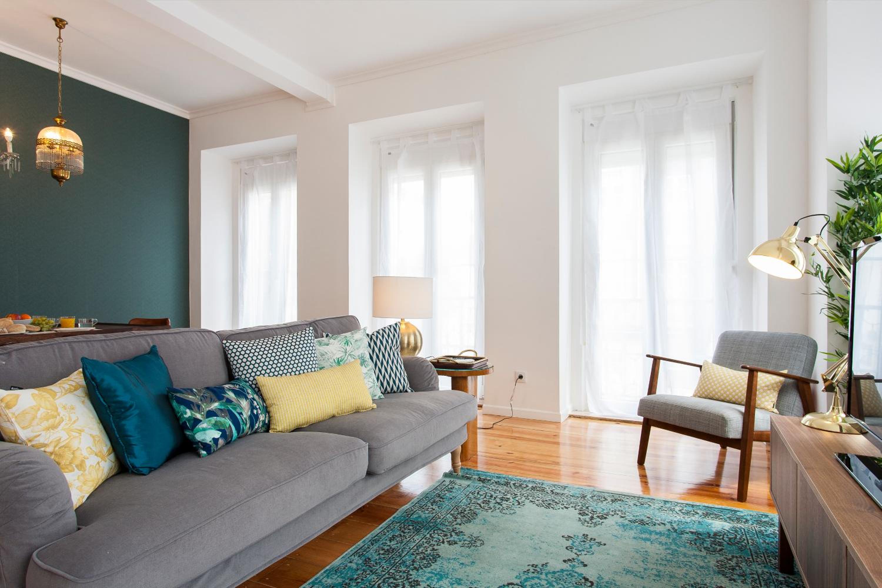 Principe Real Beautiful 3 Bedroom Flat view 3