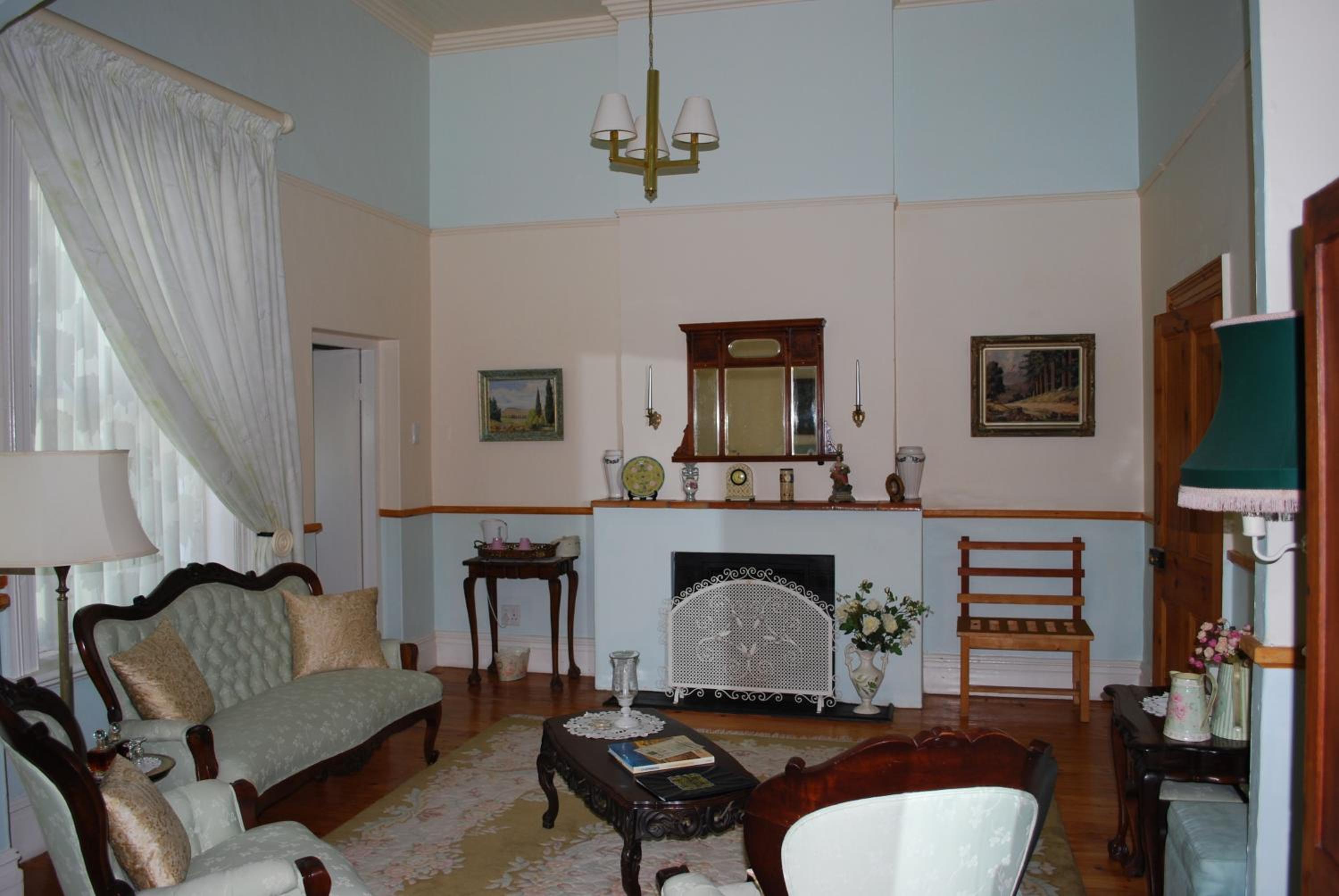 Kingna Lodge Montagu