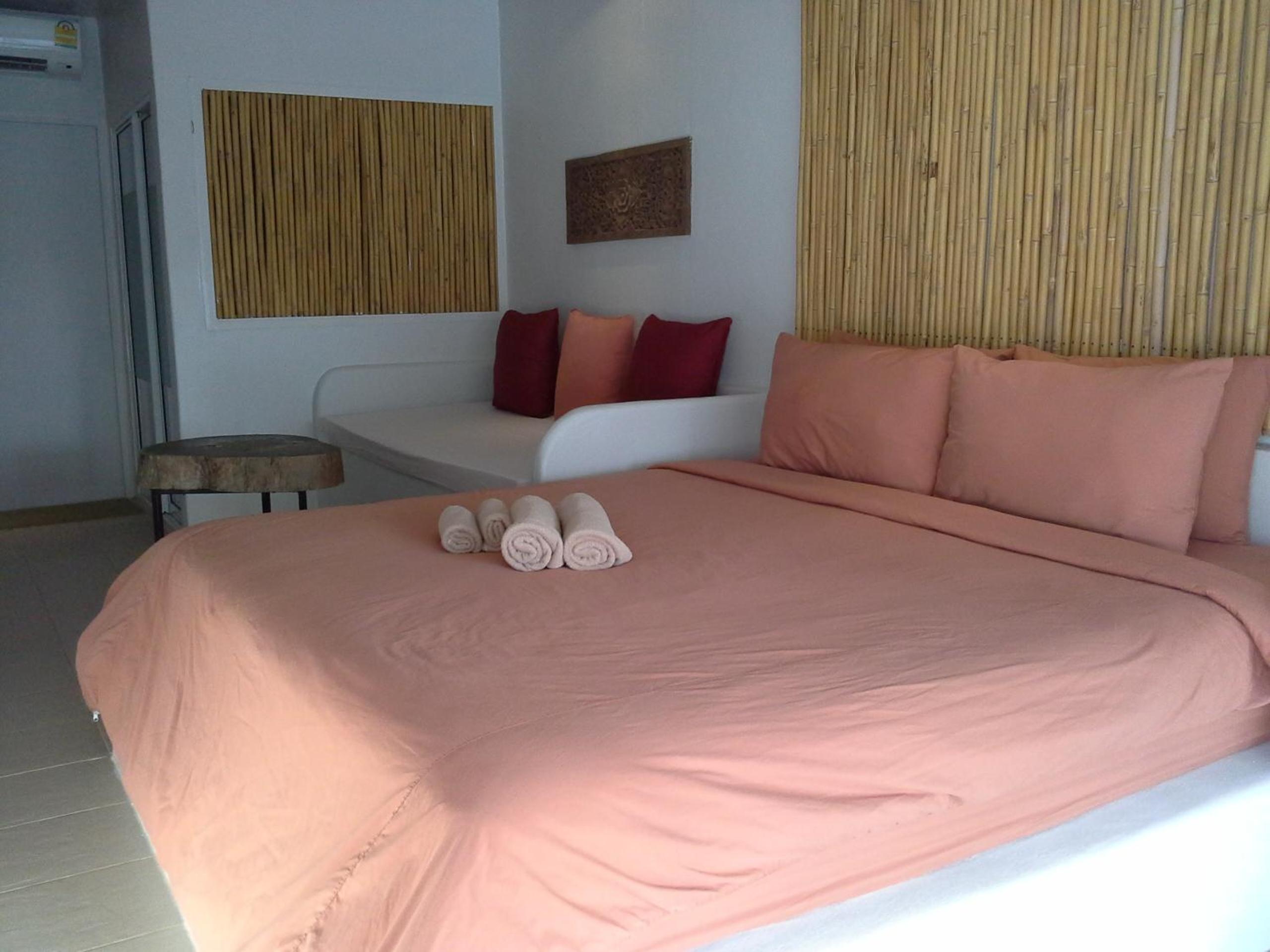 Chasorn Riverside Resort