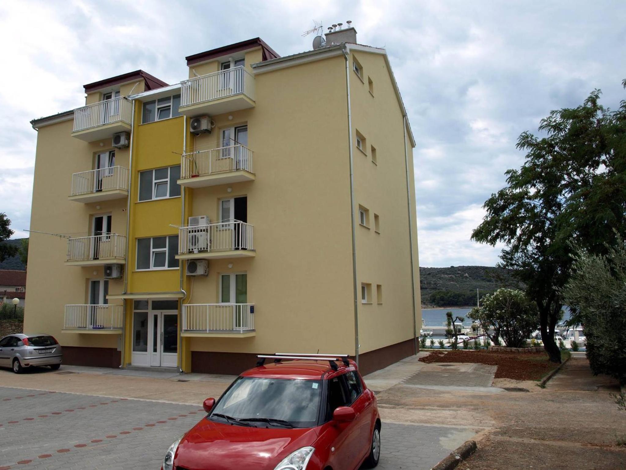 Apartment Sara - Cres view 5