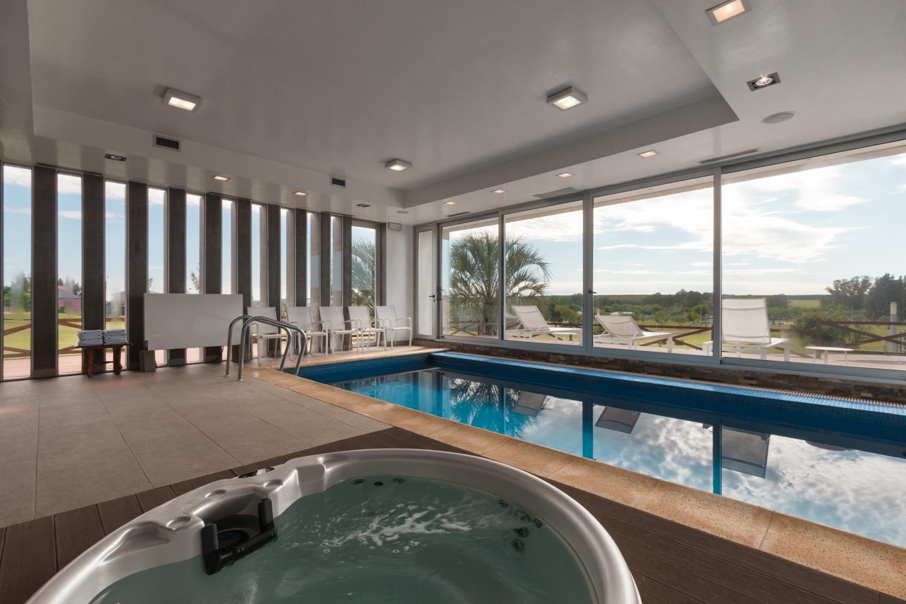 Salinas del Almiron Resort Termal