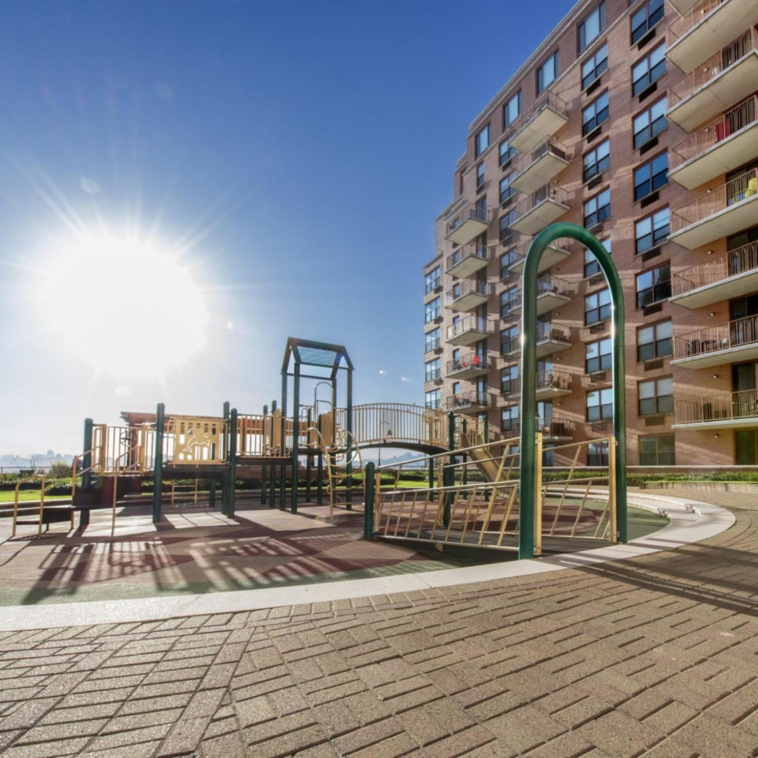 Global Luxury Suites at Hoboken Waterfront