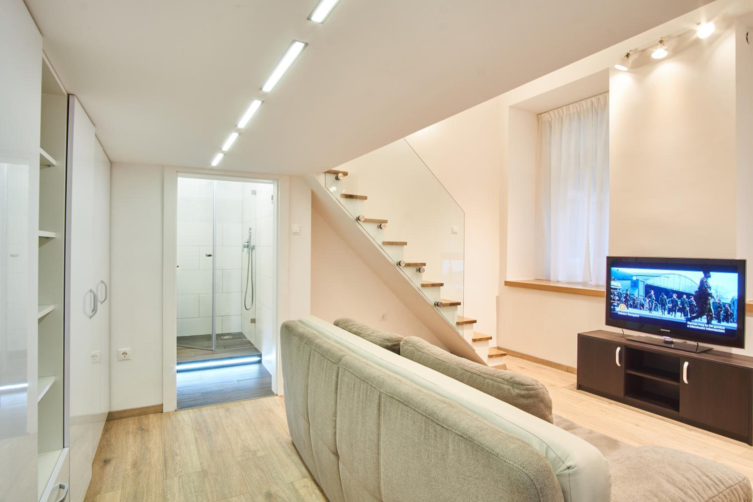 V27 Apartment | hostAID view 3