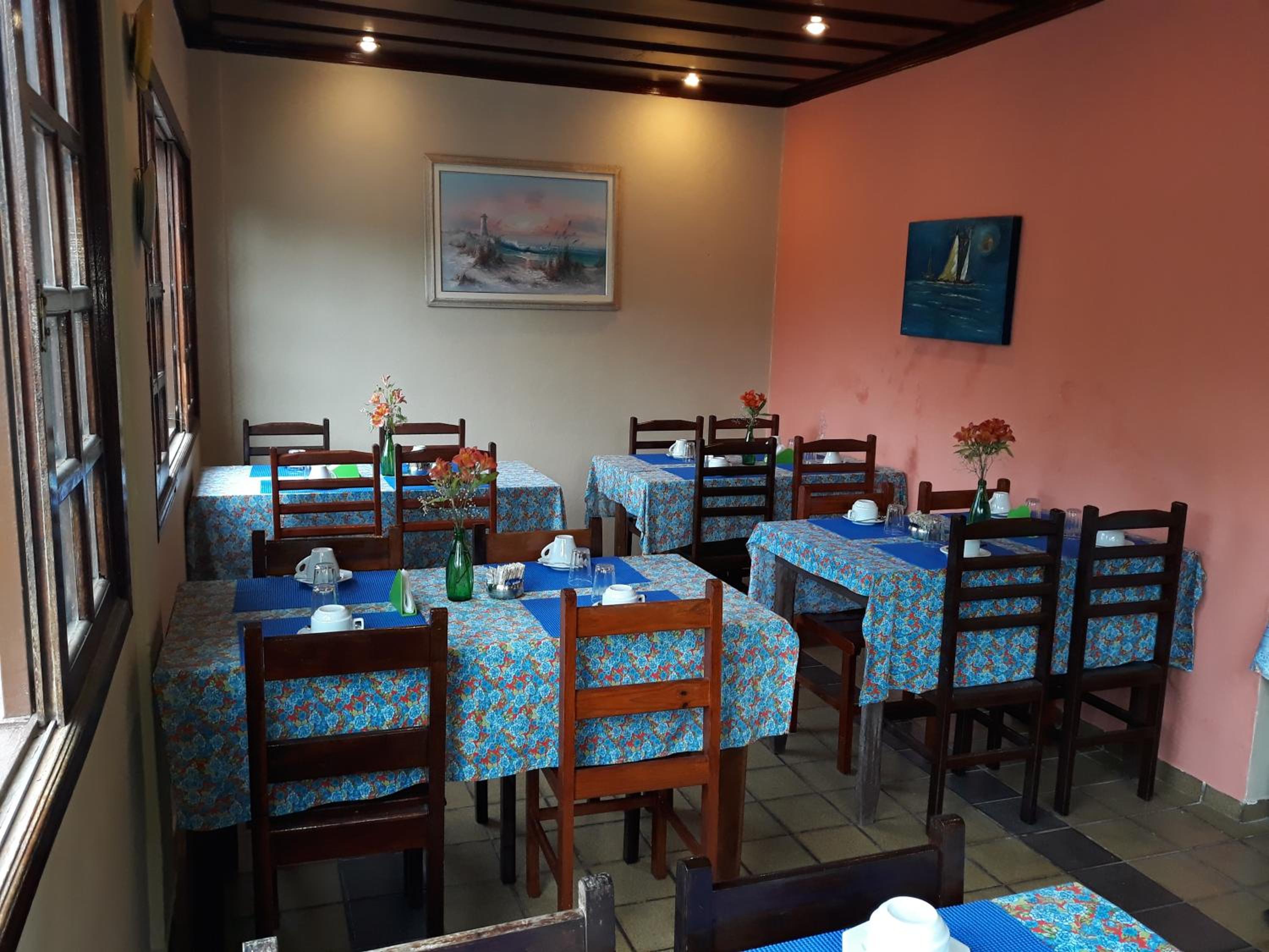 Enseada Hotel