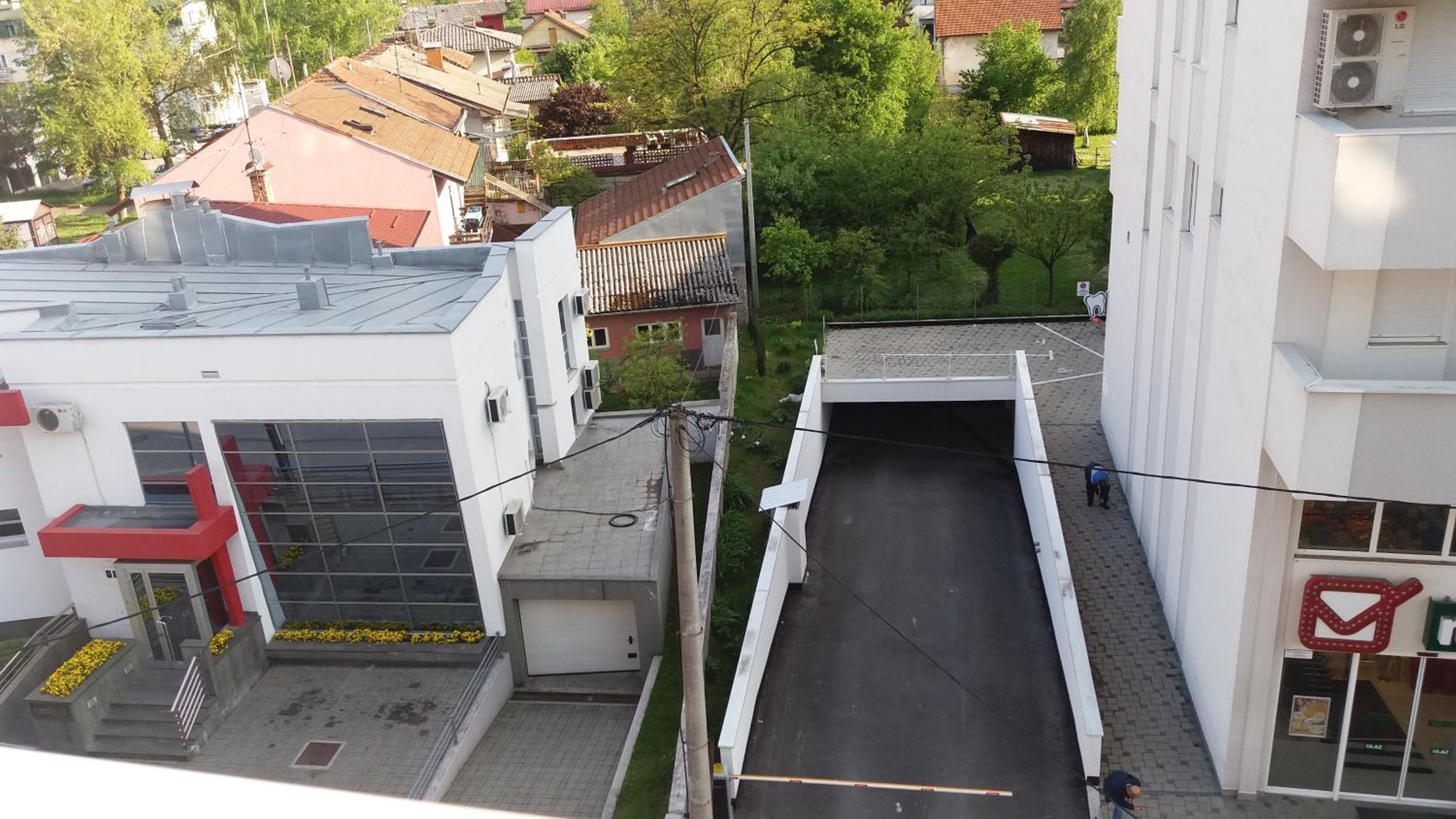 Centar Apartman ENMI 111
